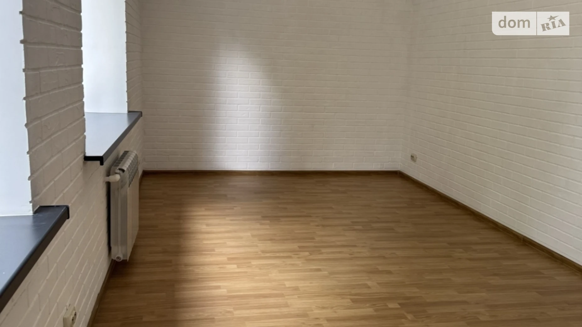 Продается 2-комнатная квартира 42 кв. м в Черкассах, ул. Гуржиевская - фото 2