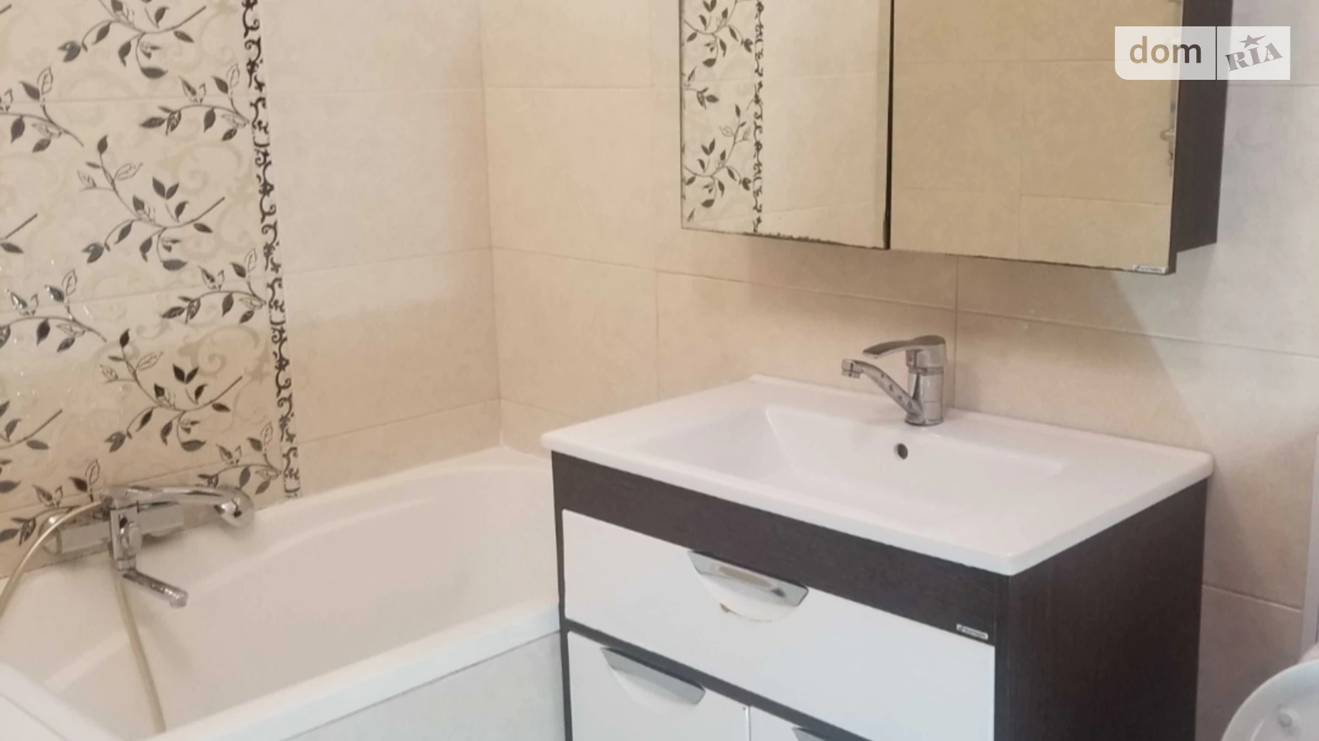 Сдается в аренду 1-комнатная квартира 40 кв. м в Виннице, ул. Замостянская, 11 - фото 2