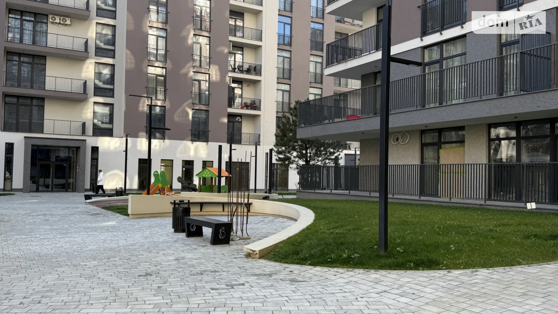 Продається 1-кімнатна квартира 53.25 кв. м у Ужгороді, вул. Миколи Бобяка, 1Г - фото 4