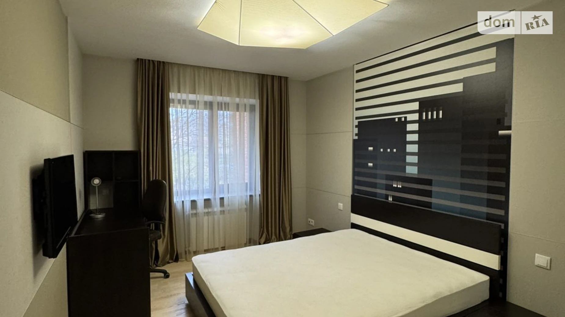 Продается 2-комнатная квартира 79.2 кв. м в Полтаве, ул. Соборности, 61А - фото 3