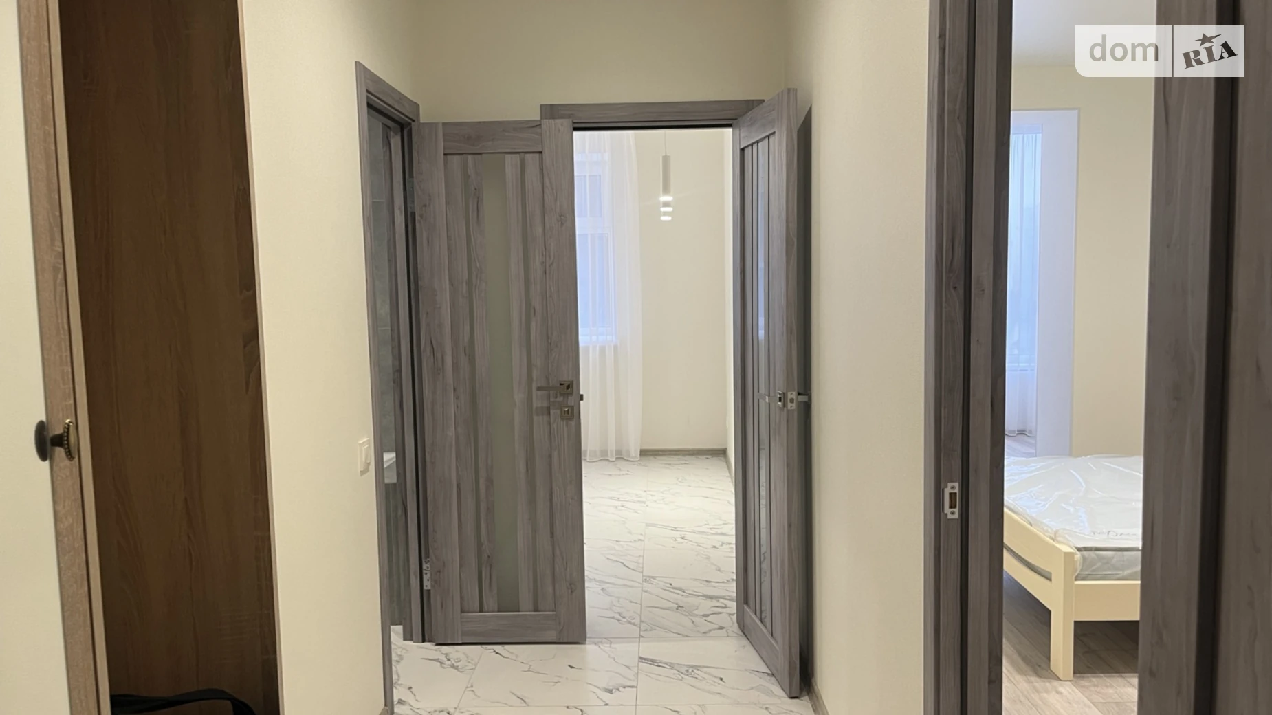 Продается 1-комнатная квартира 43.2 кв. м в Хмельницком, цена: 63000 $ - фото 2