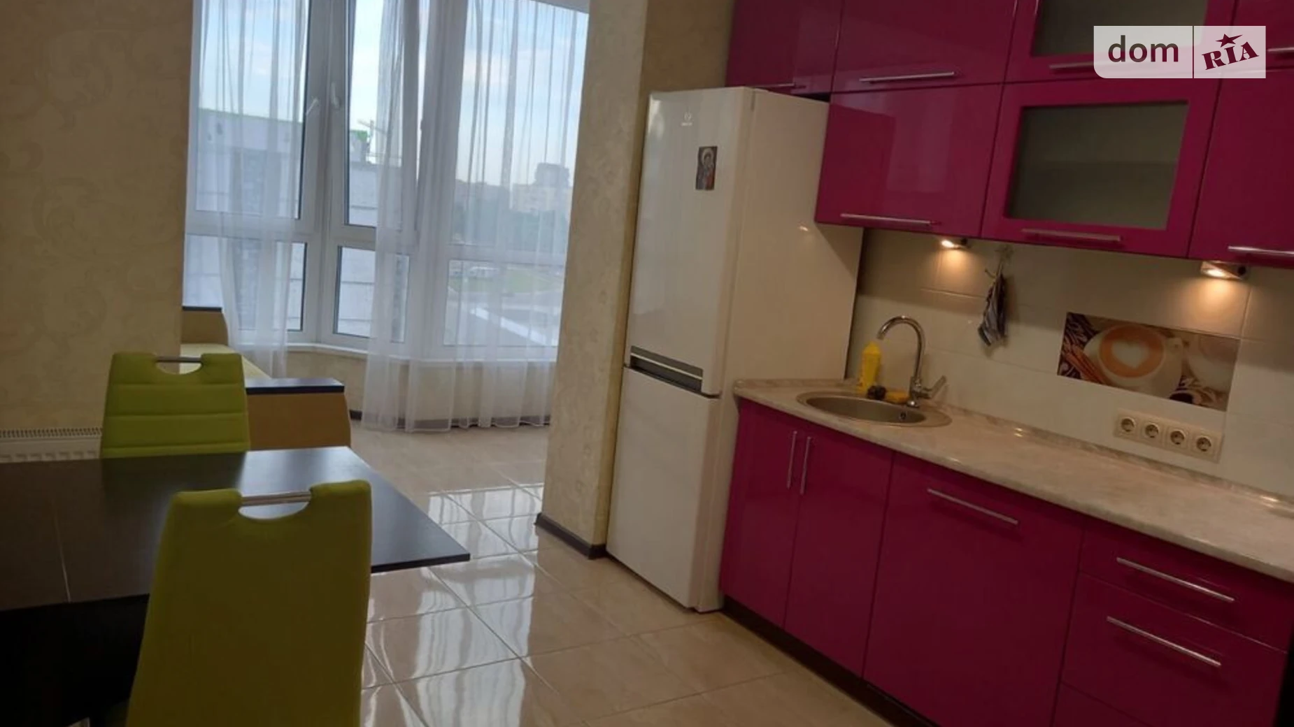 Сдается в аренду 1-комнатная квартира 50 кв. м в Львове, ул. Кульпарковская - фото 2