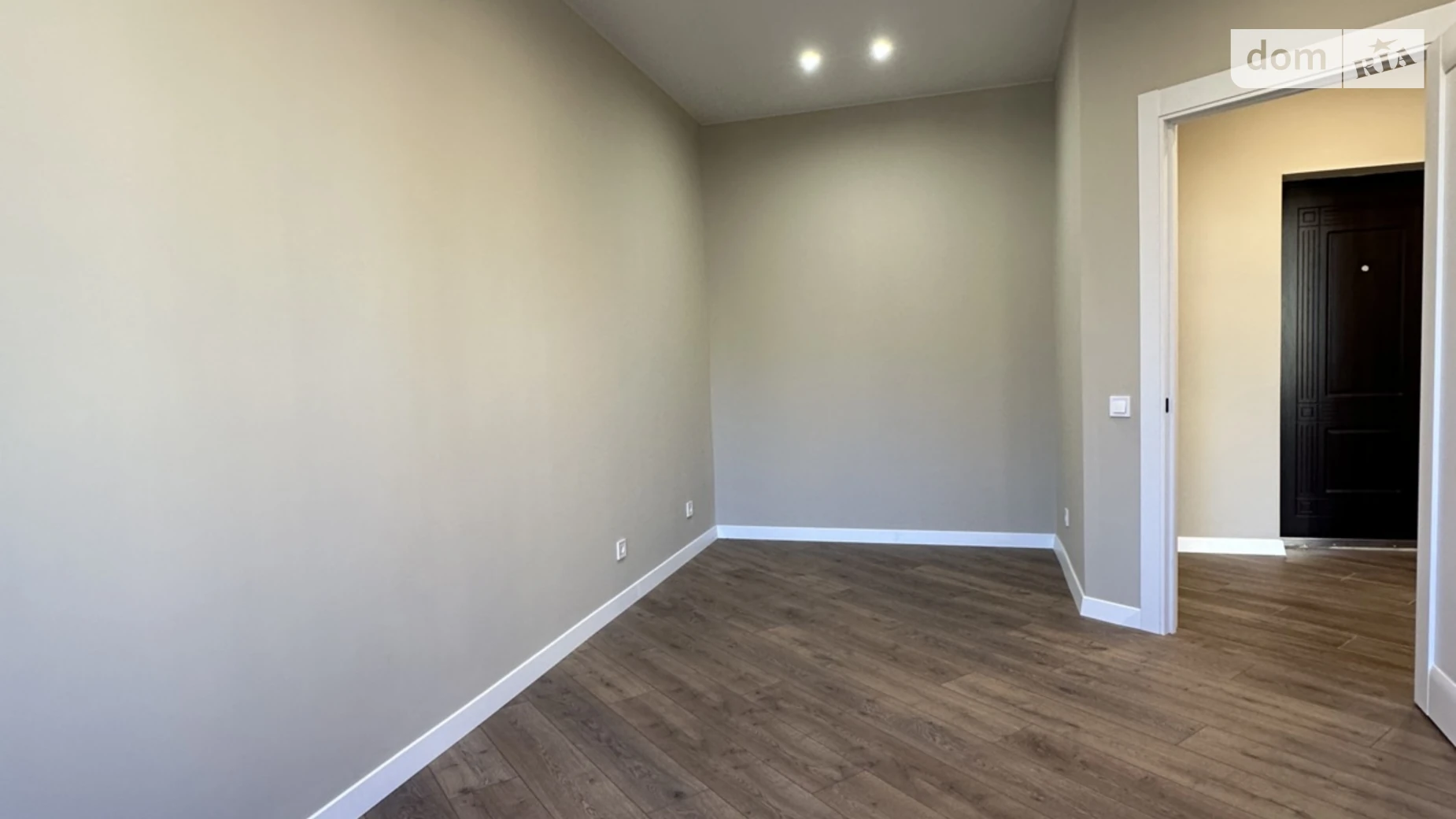 Продается 1-комнатная квартира 38 кв. м в Софиевской Борщаговке, ул. Академика Королёва, 4 - фото 2