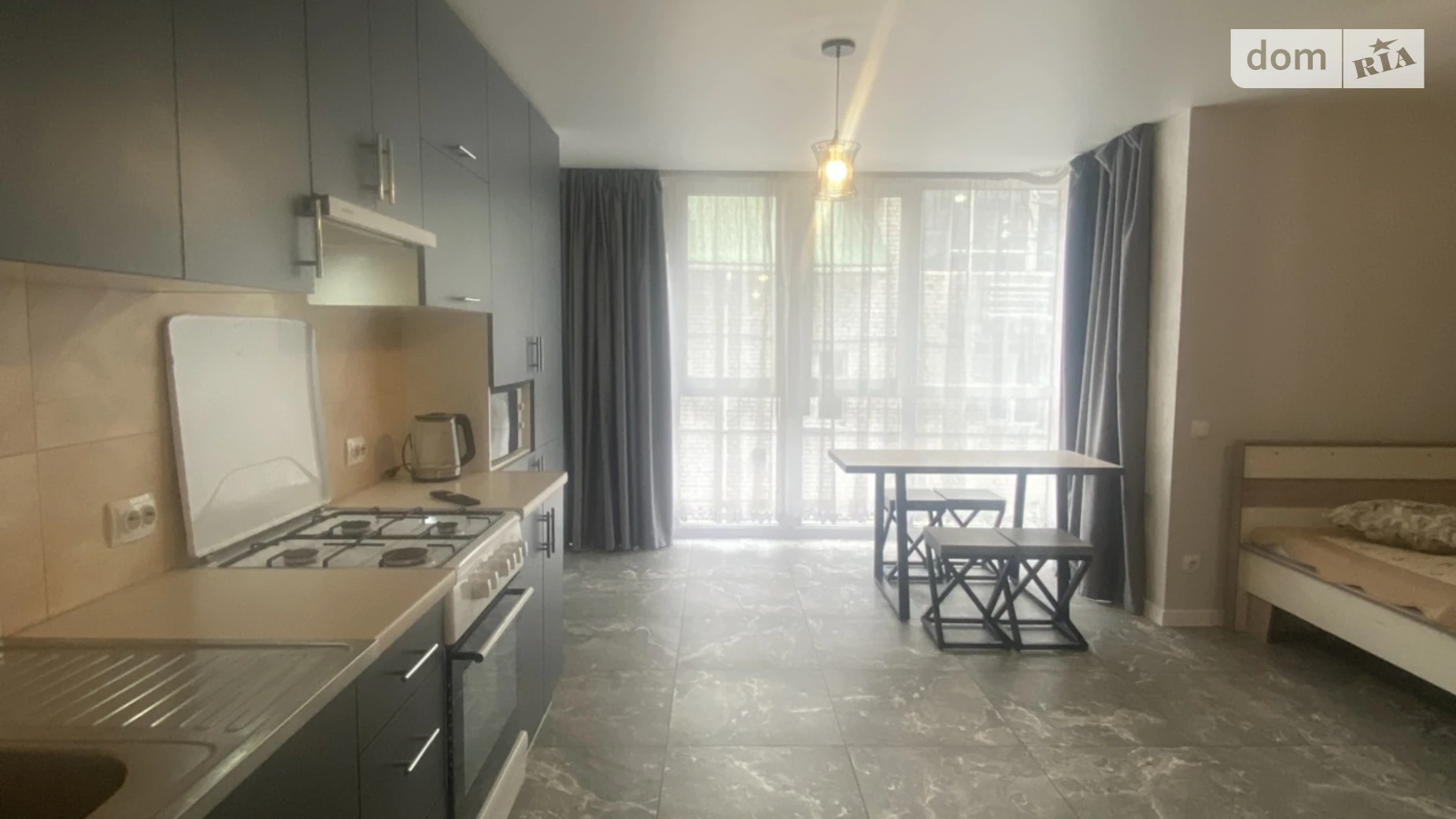 1-комнатная квартира 45 кв. м в Тернополе, ул. Белогорская - фото 2