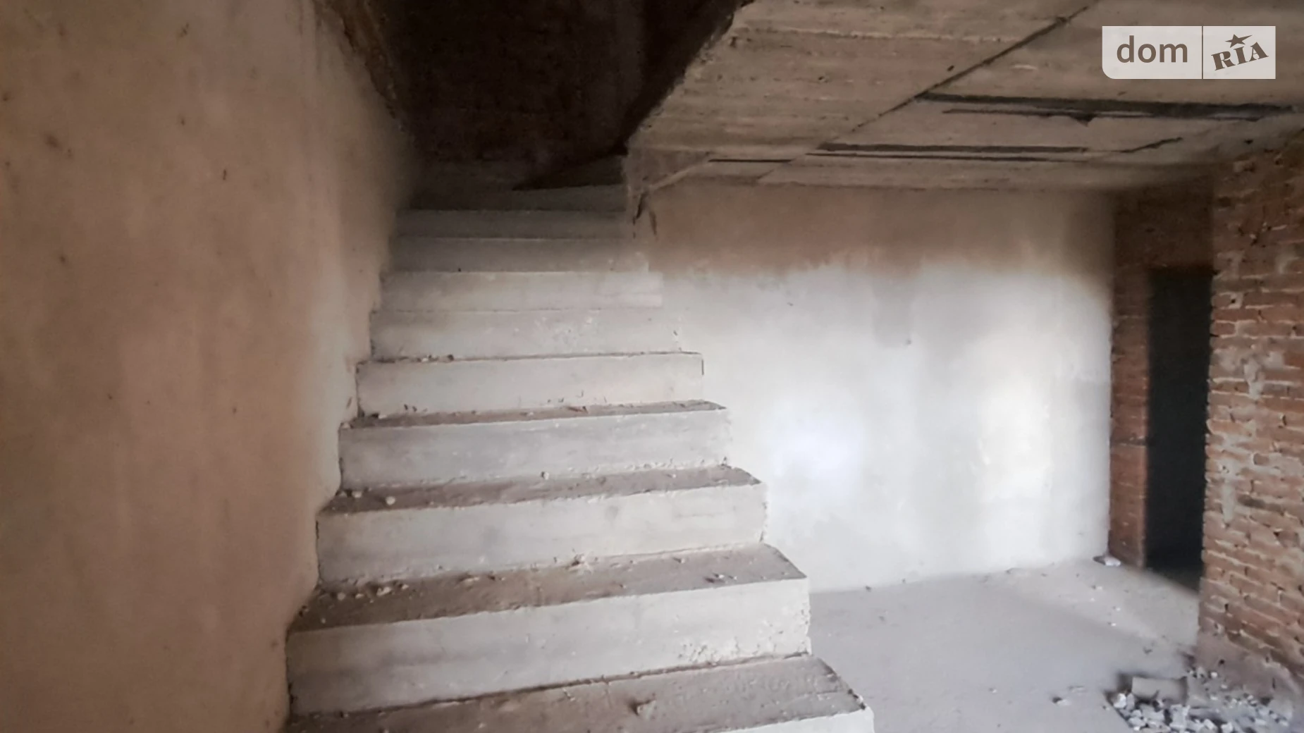 Продается 2-комнатная квартира 83 кв. м в Годилове, ул. Довженка - фото 4