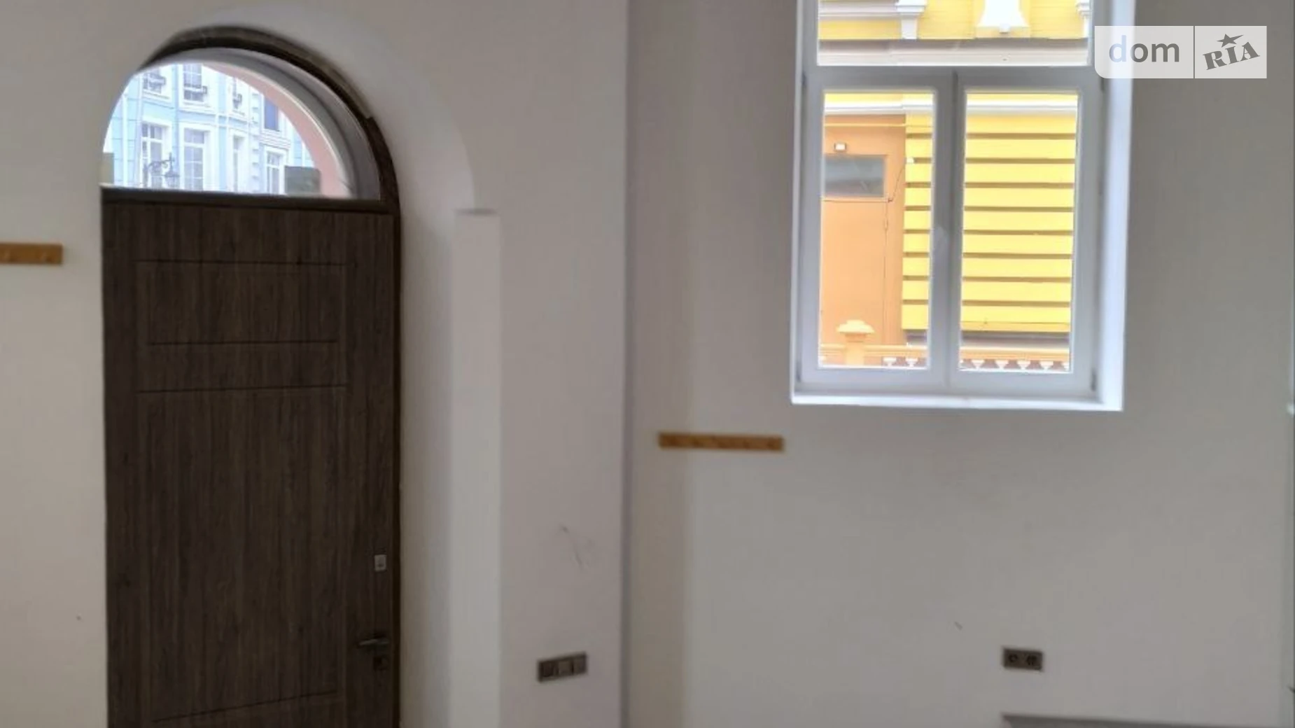 Продается офис 39.9 кв. м в бизнес-центре, цена: 120000 € - фото 4