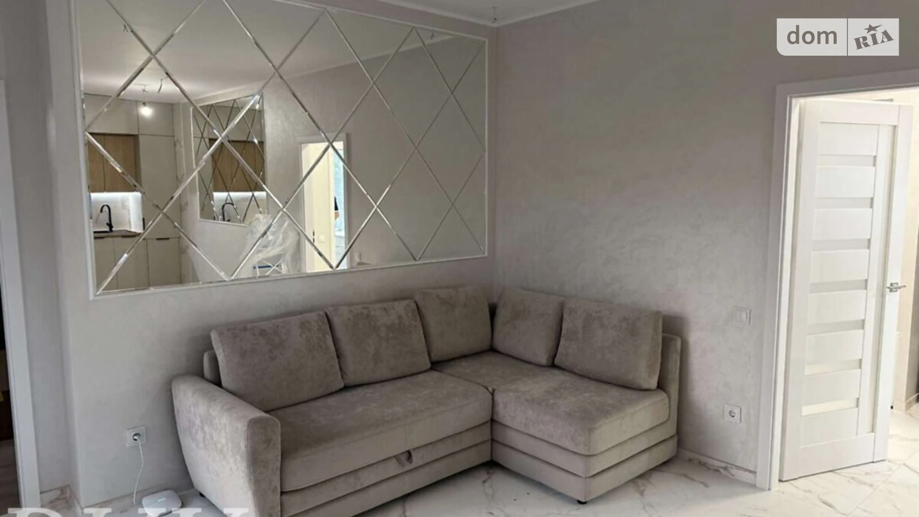 2-комнатная квартира 72 кв. м в Луцке, ул. Електроапаратная - фото 2