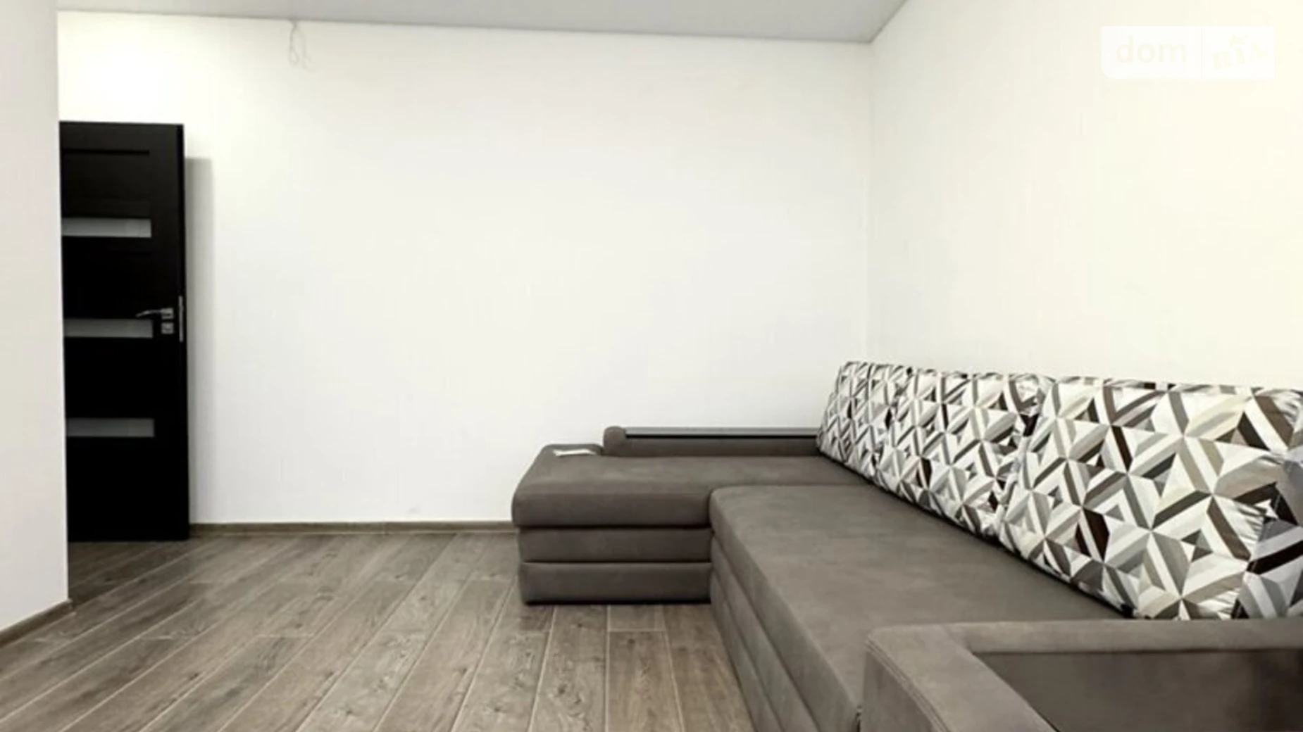 2-комнатная квартира 68 кв. м в Луцке, ул. Спутника - фото 5