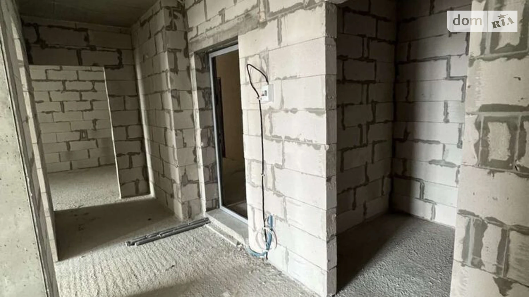 Продается 3-комнатная квартира 88 кв. м в Львове, ул. Хмельницкого Богдана - фото 2