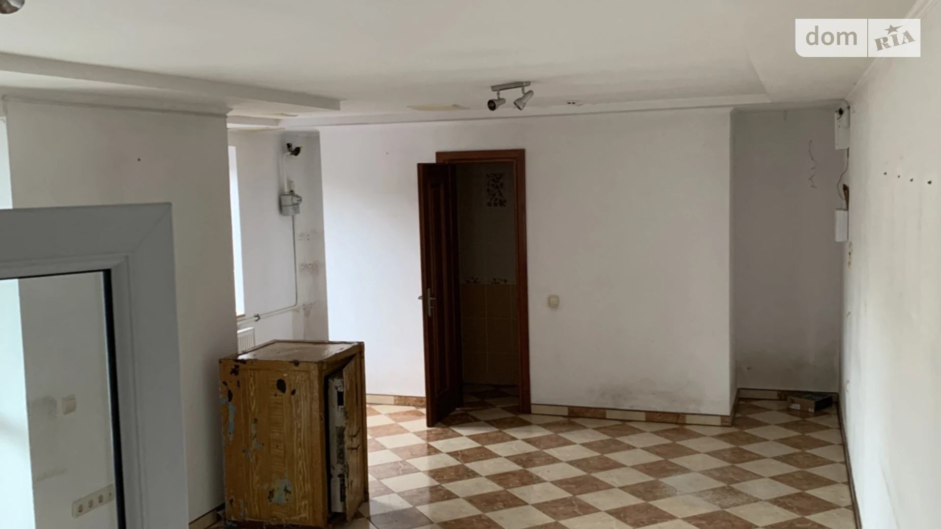 Продается помещения свободного назначения 40.9 кв. м в 5-этажном здании, цена: 57000 $ - фото 3