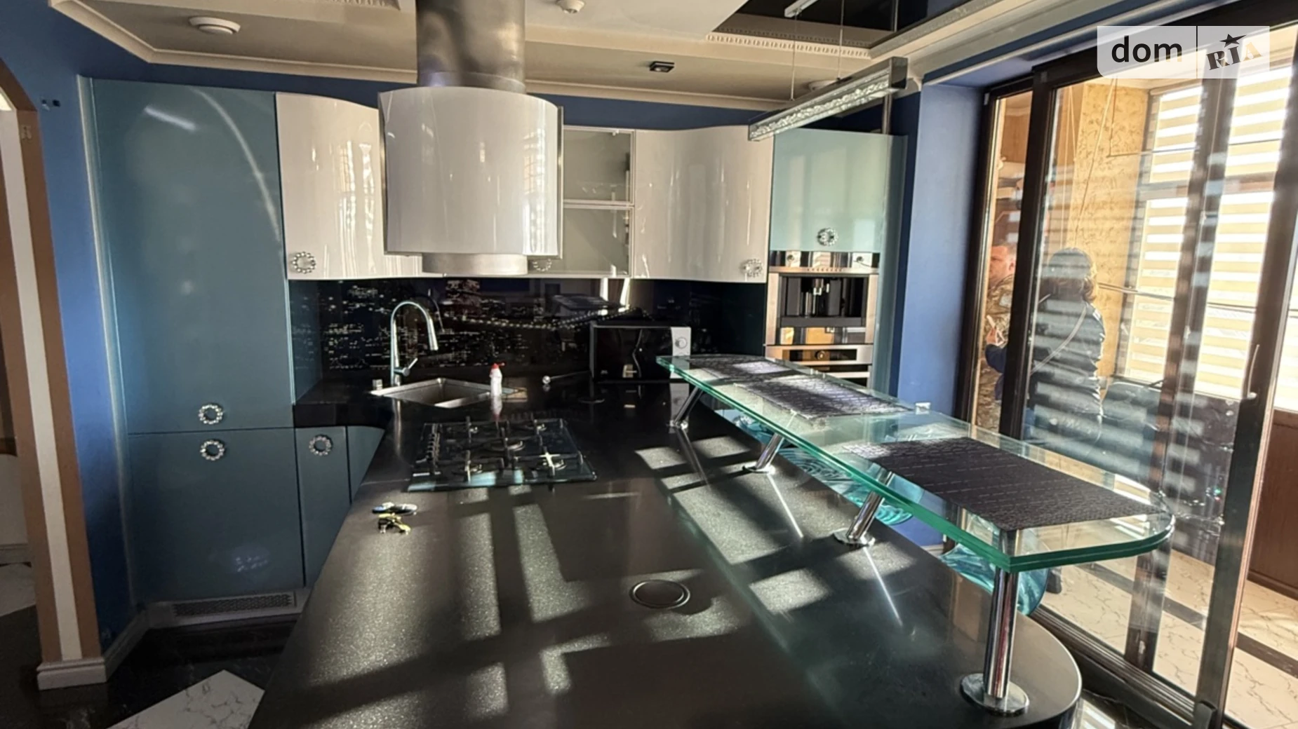 Сдается в аренду 1-комнатная квартира 72 кв. м в Ужгороде, ул. Докучаева, 4А - фото 5