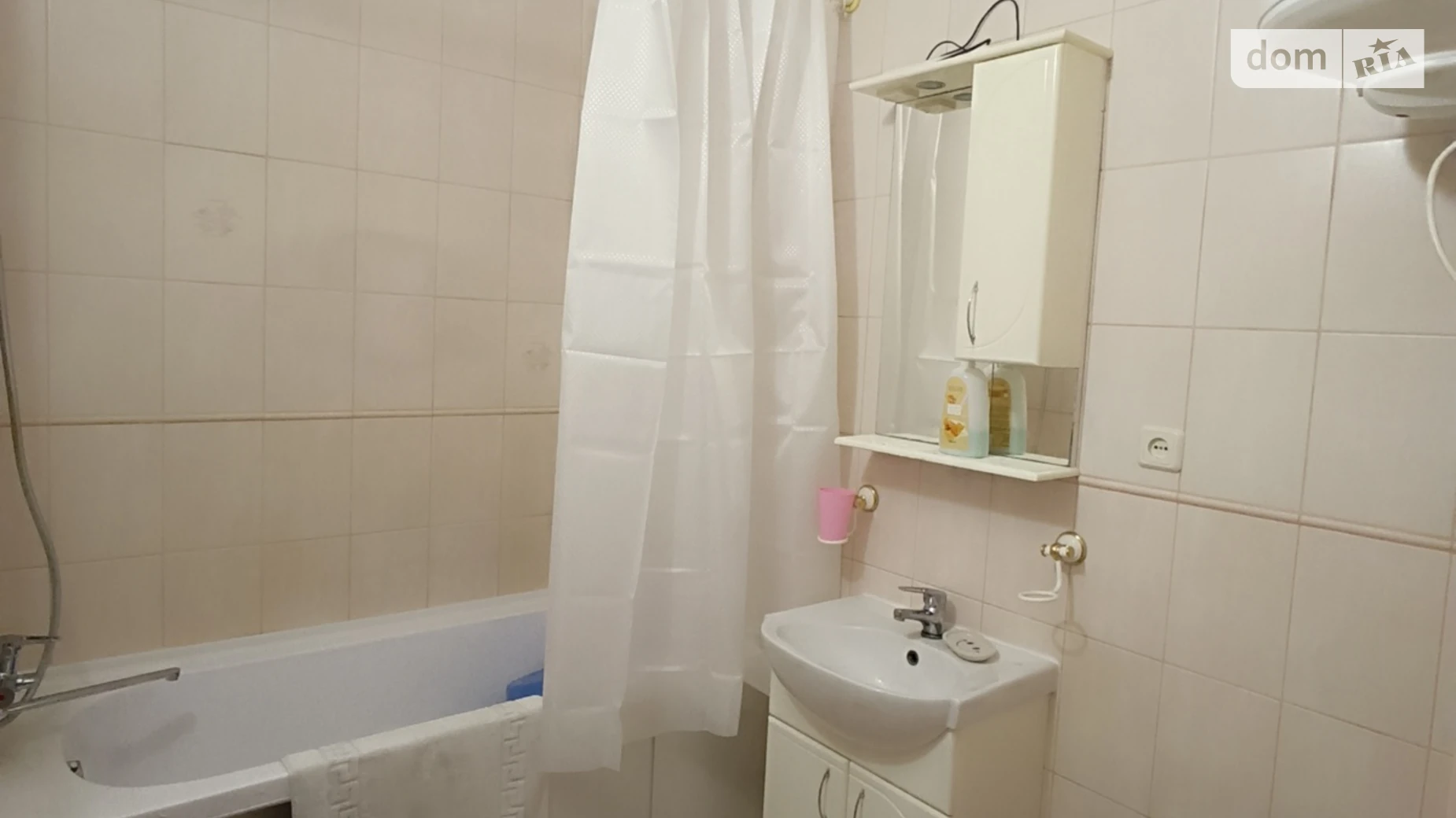 Сдается в аренду 1-комнатная квартира 37 кв. м в Одессе, пер. Светлый, 11 - фото 3