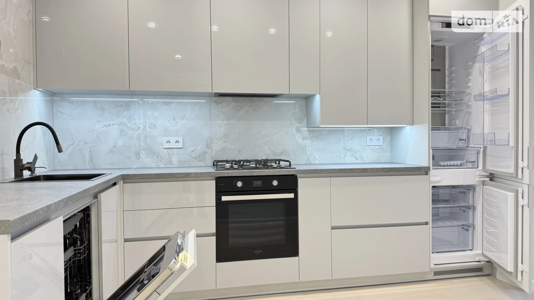 Продается 2-комнатная квартира 63 кв. м в Ровно, ул. Студенческая, 24А - фото 3