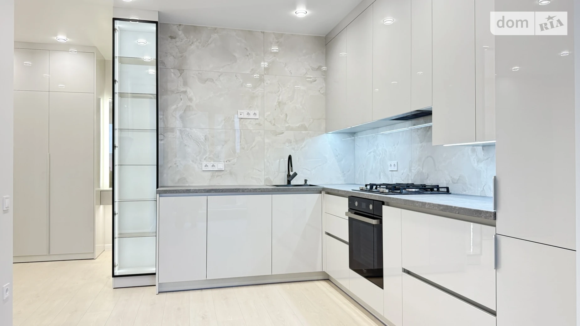 Продается 2-комнатная квартира 63 кв. м в Ровно, ул. Студенческая, 24А - фото 5