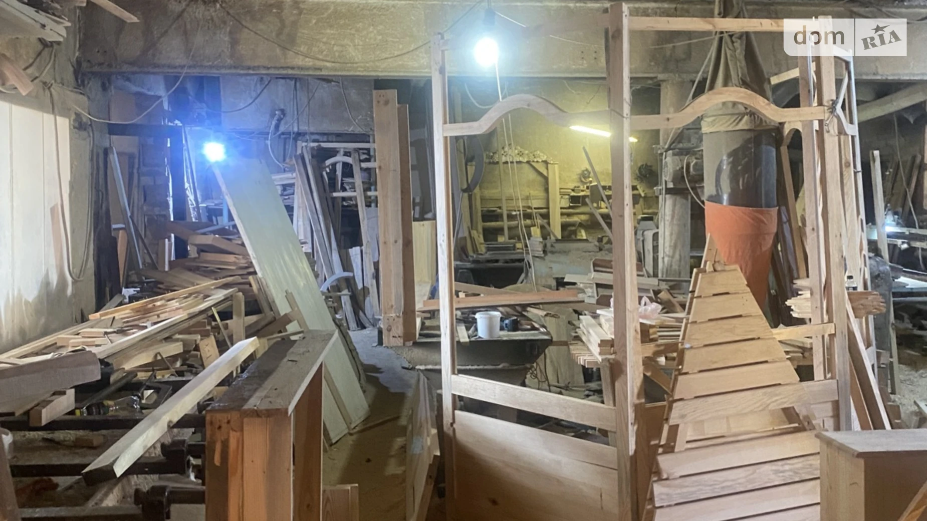 Продается объект сферы услуг 242.6 кв. м в 1-этажном здании, цена: 48000 $ - фото 3