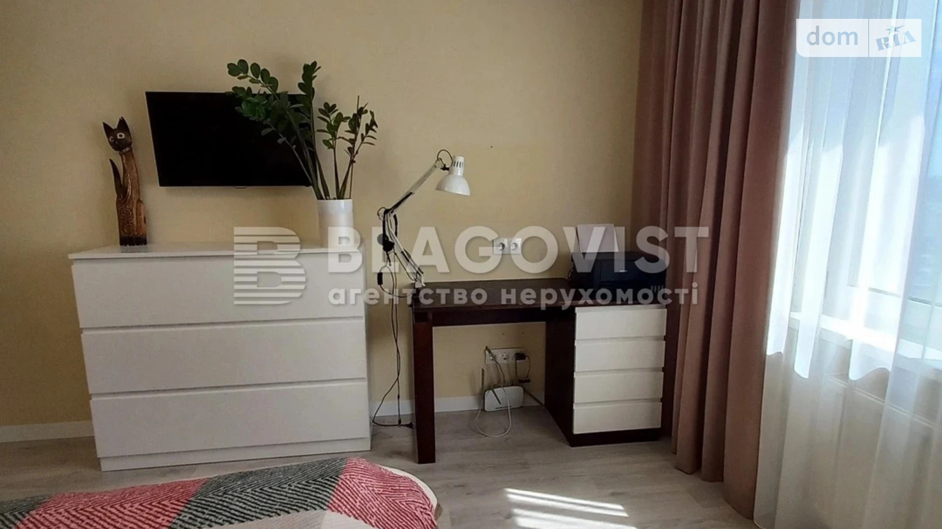 Продается 1-комнатная квартира 50 кв. м в Киеве, ул. Сергeя Данченко, 5 - фото 3