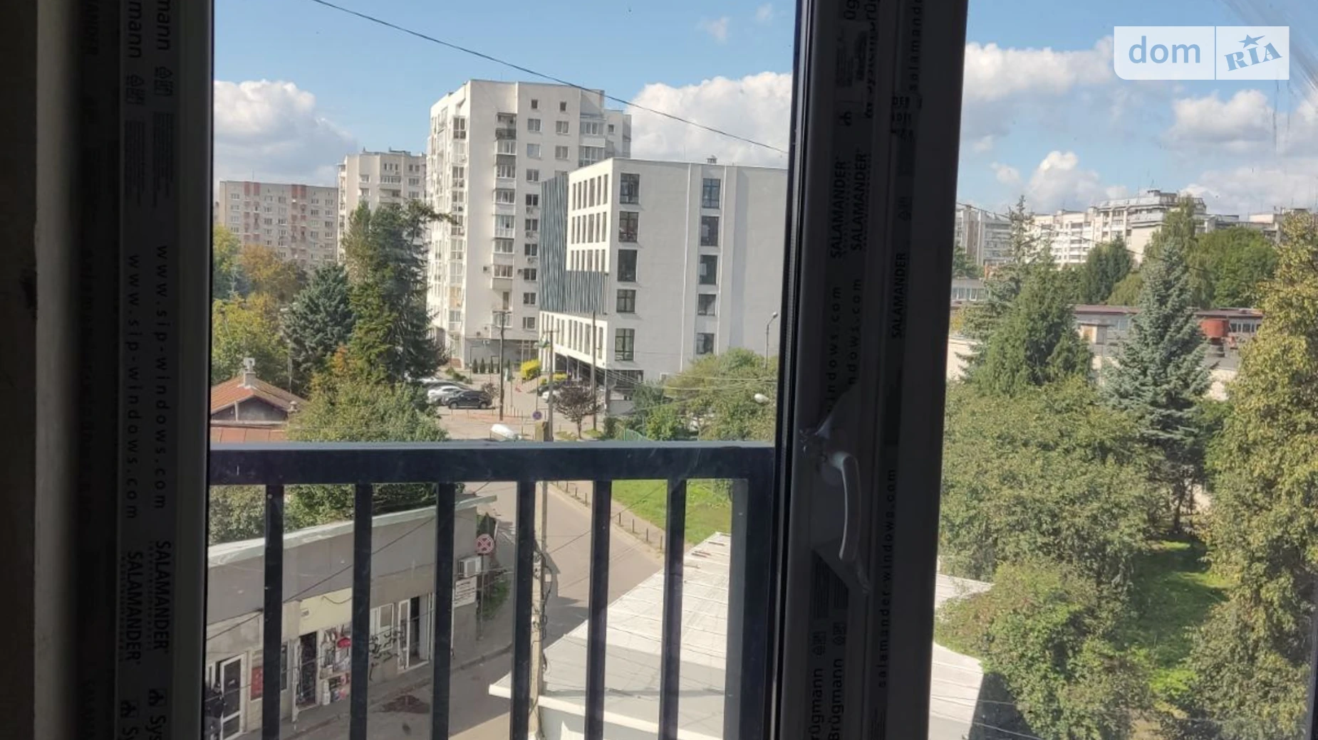 Продается 1-комнатная квартира 43 кв. м в Львове, ул. Леонида Перфецкого, 6 - фото 3