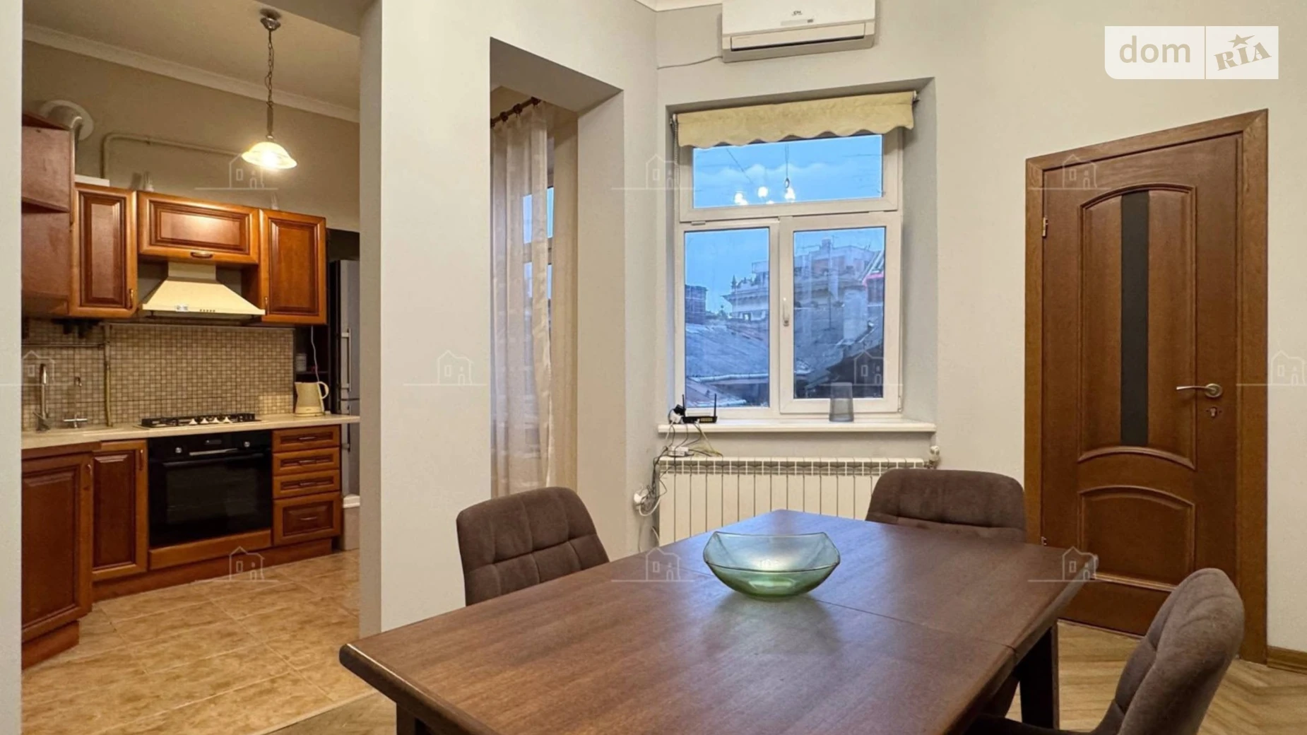 Сдается в аренду 1-комнатная квартира 55 кв. м в Львове, ул. Городоцкая - фото 2