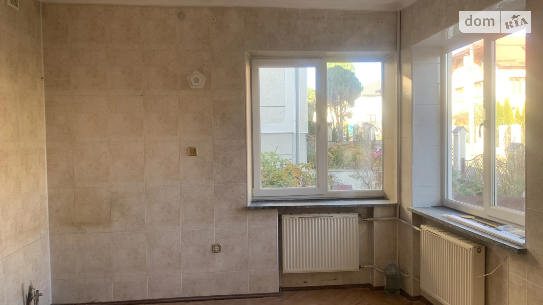 Продается дом на 2 этажа 300 кв. м с балконом, цена: 173000 $ - фото 5