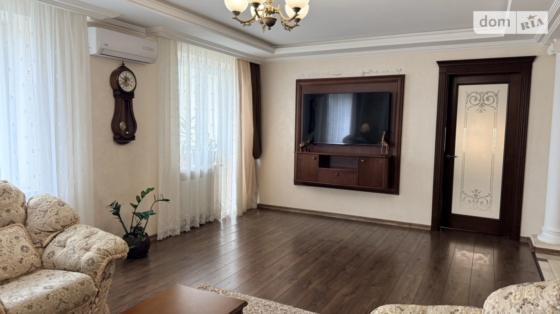 Продается 3-комнатная квартира 136.3 кв. м в Черкассах, бул. Шевченко, 150/3 - фото 2