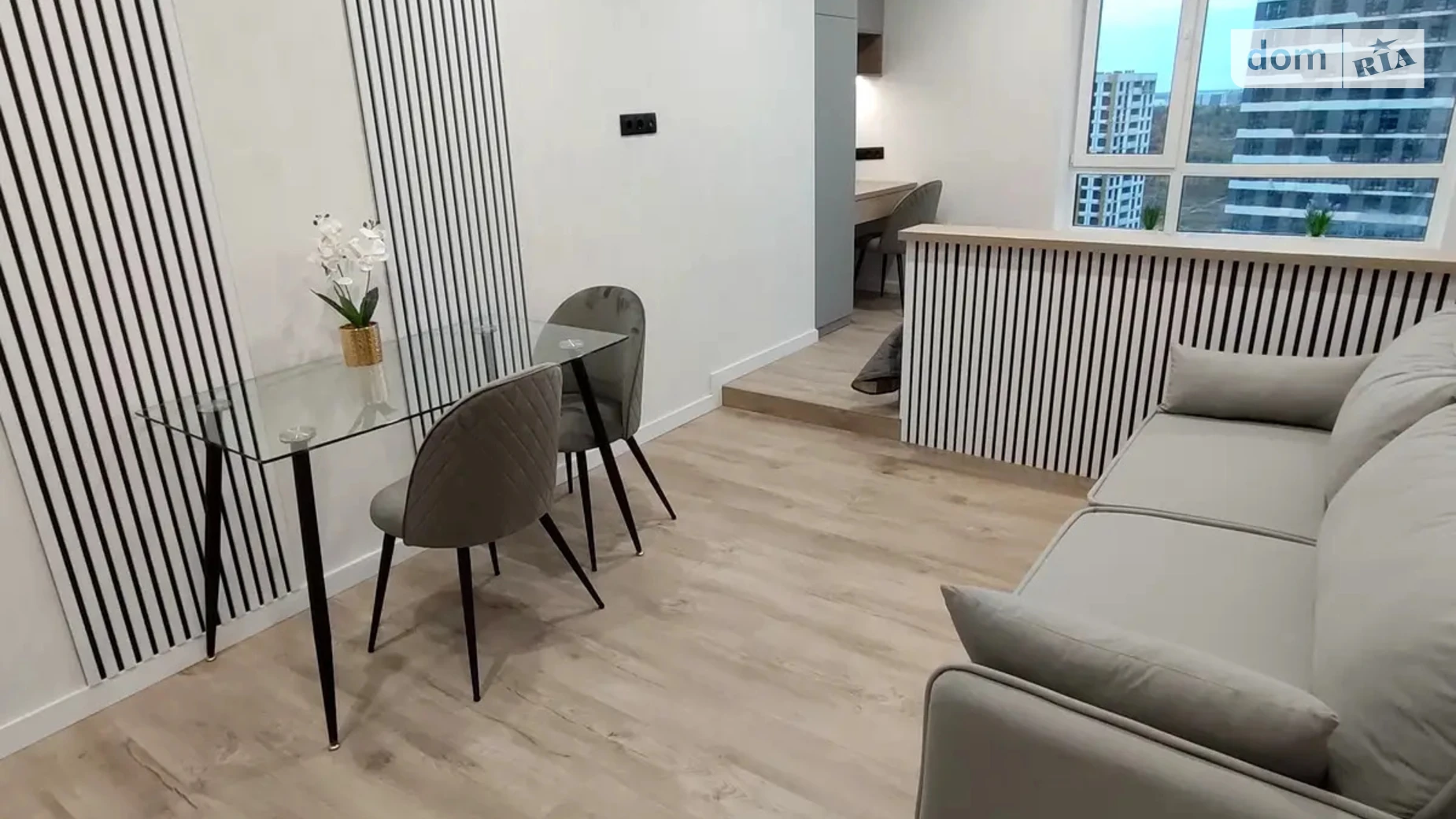 Продается 1-комнатная квартира 33 кв. м в Киеве, ул. Всеволода Змиенко, 15/23 - фото 3