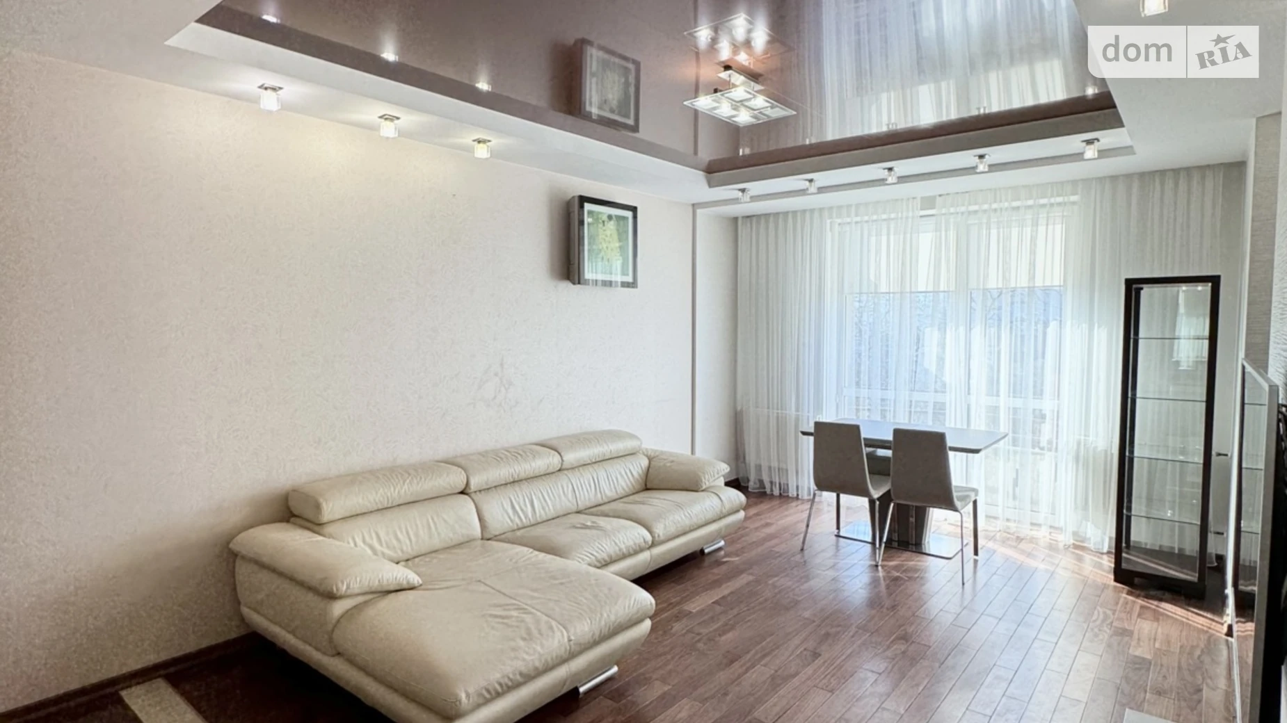 Продается 3-комнатная квартира 85.2 кв. м в Львове, ул. Липовая аллея - фото 2