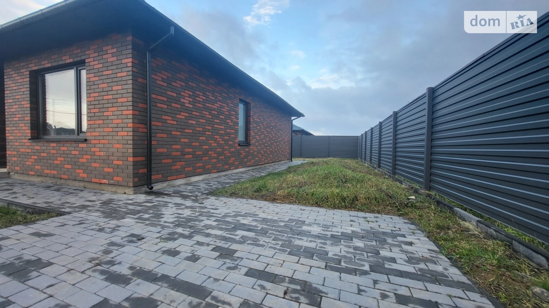 Продается одноэтажный дом 98 кв. м с мансардой, цена: 72500 $ - фото 4