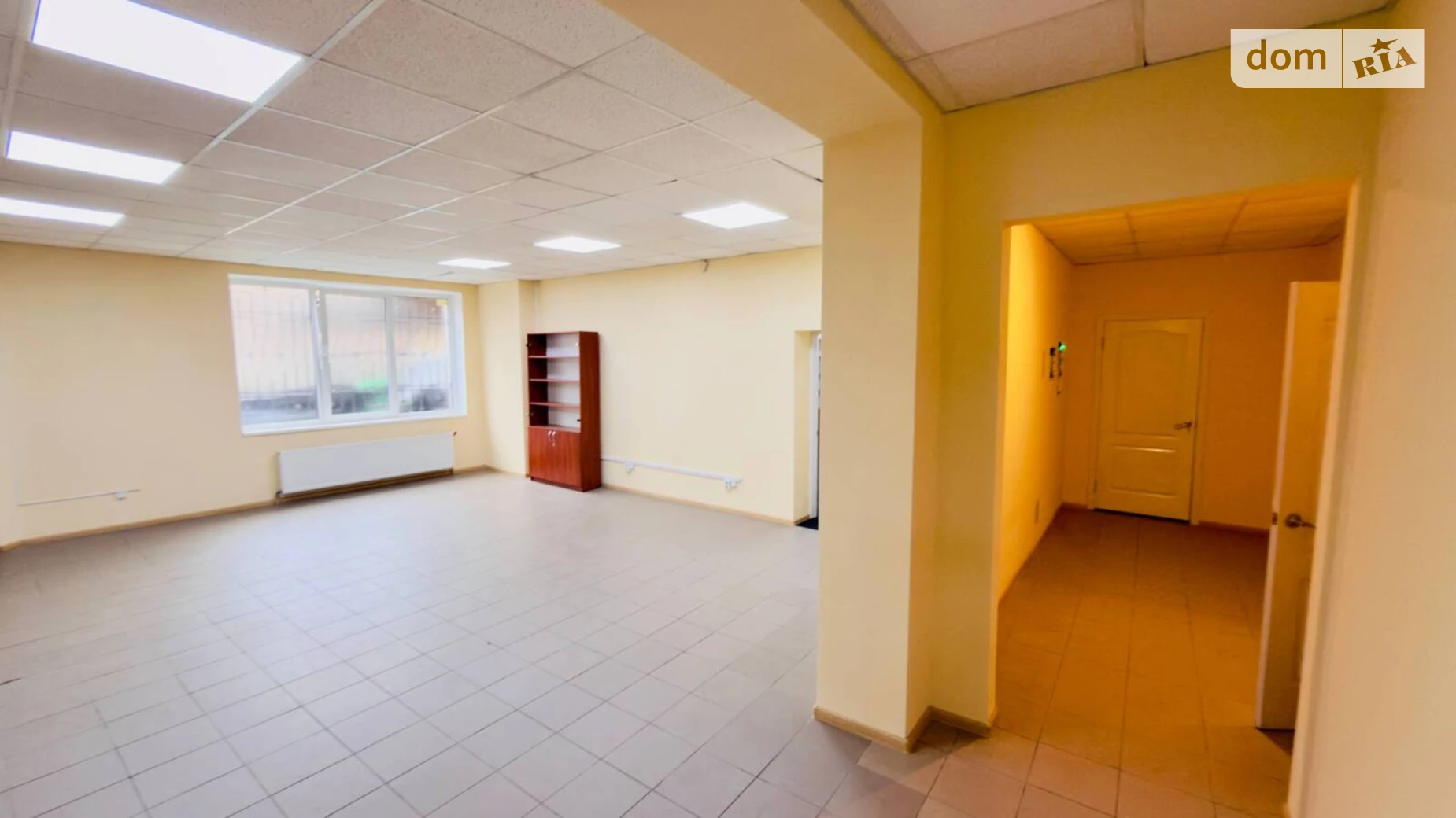 Сдается в аренду помещения свободного назначения 334 кв. м в 3-этажном здании, цена: 59995 грн - фото 5