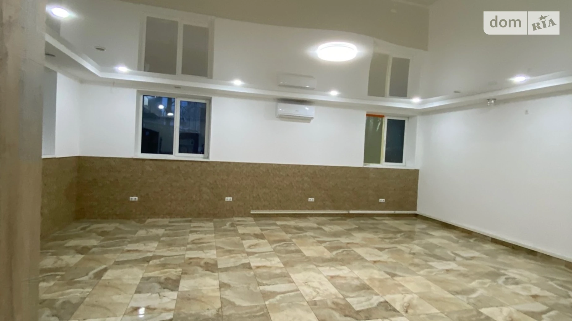 Продается помещения свободного назначения 94 кв. м в 10-этажном здании, цена: 94000 $ - фото 2