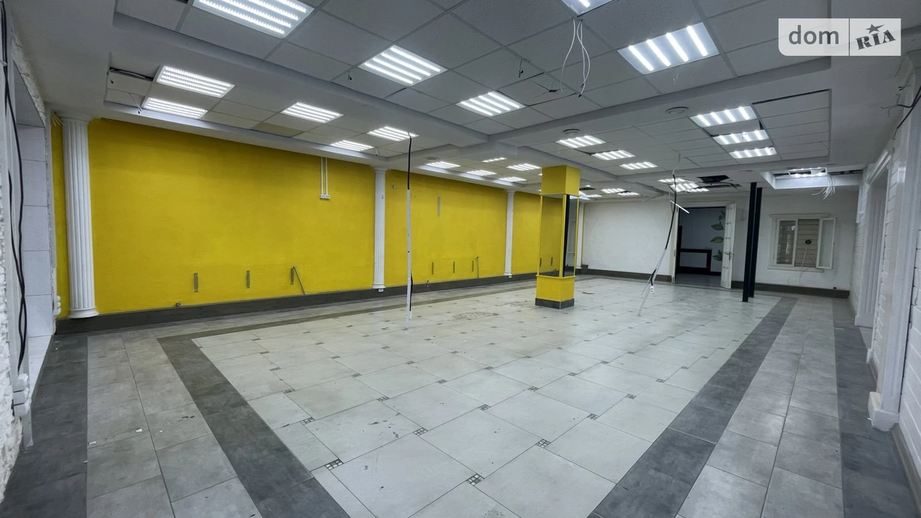 Сдается в аренду помещения свободного назначения 215 кв. м в 2-этажном здании, цена: 49450 грн - фото 2