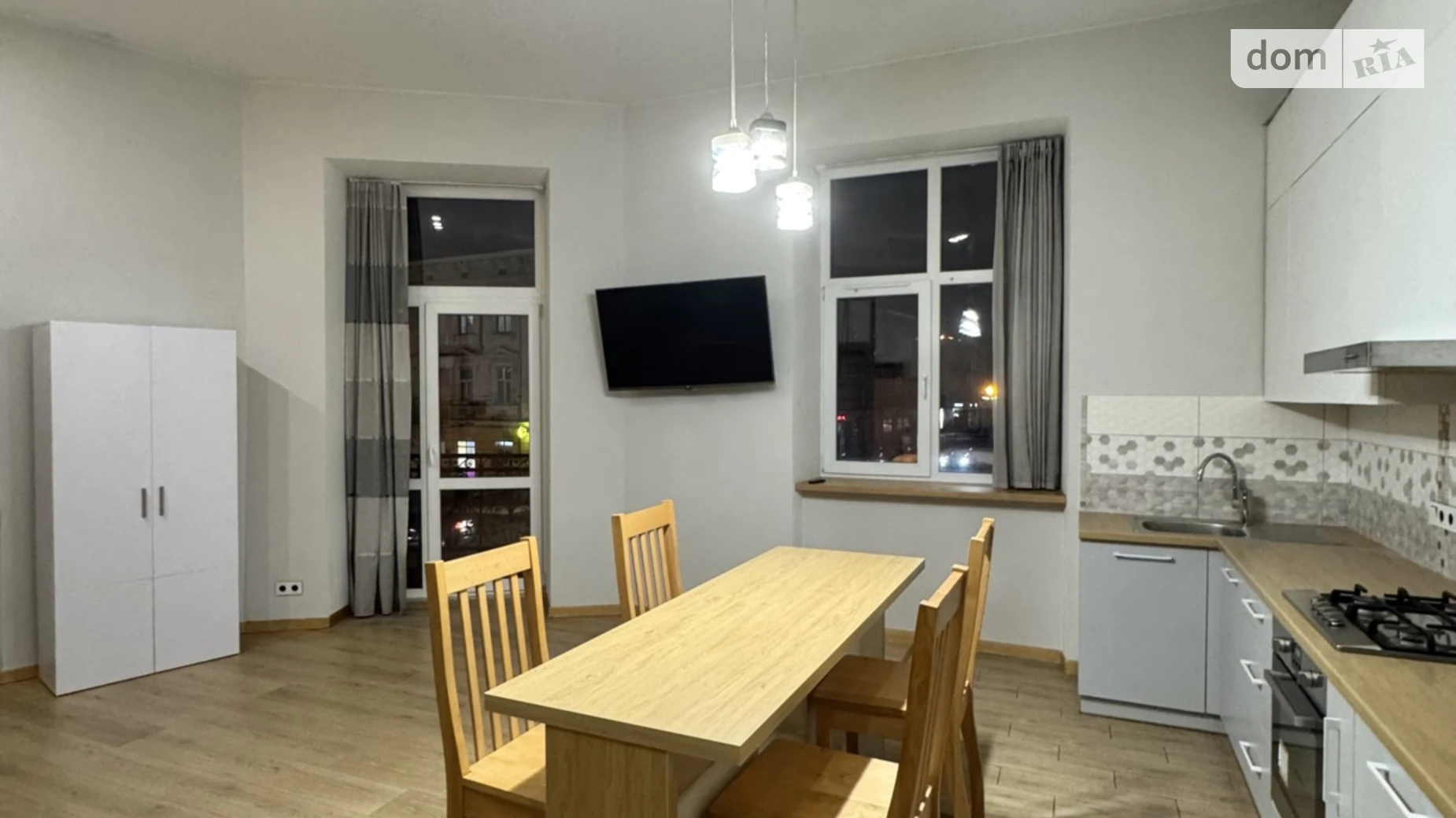 Сдается в аренду 1-комнатная квартира 45 кв. м в Львове, ул. Городоцкая, 141 - фото 3
