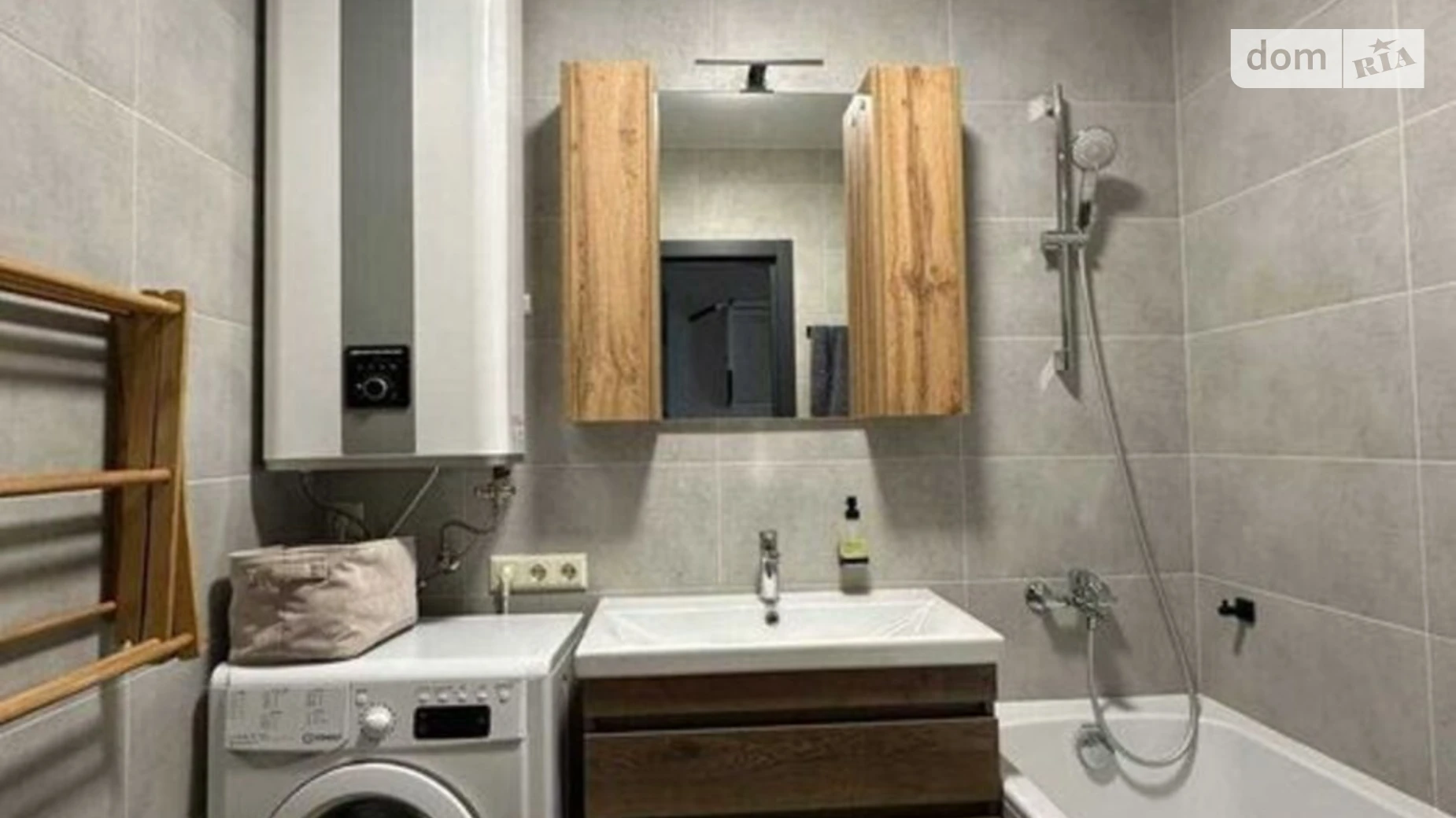 Продается 1-комнатная квартира 48.8 кв. м в Киеве, ул. Сергeя Данченко, 1 - фото 2