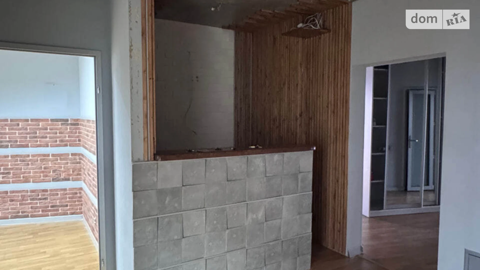 Продается офис 122.4 кв. м в бизнес-центре, цена: 360000 $ - фото 3