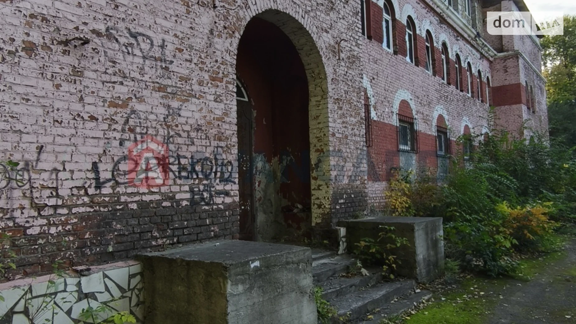 Продається об'єкт сфери послуг 1130 кв. м в 3-поверховій будівлі, цена: 110000 $ - фото 3