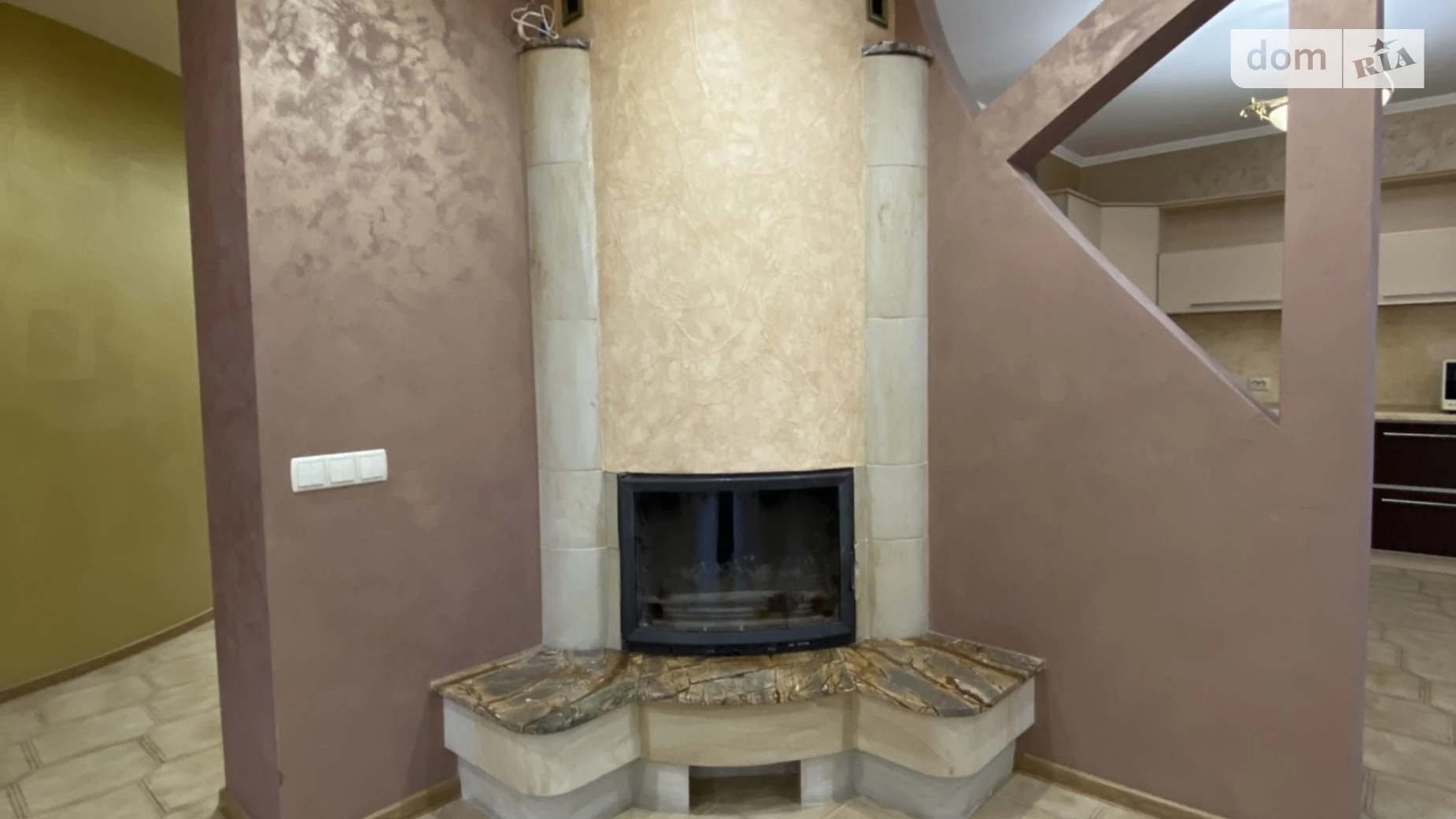 Продается дом на 2 этажа 250 кв. м с верандой, цена: 270000 $ - фото 2