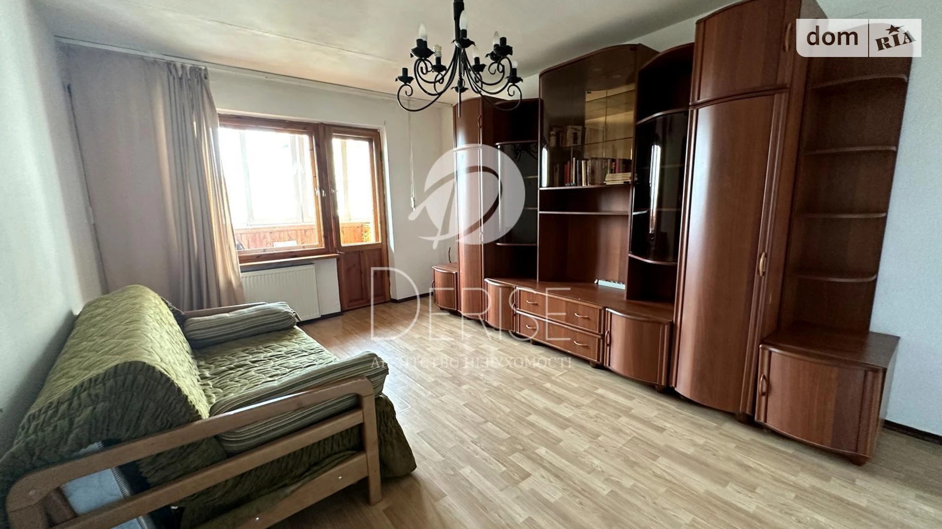 Продается 3-комнатная квартира 68 кв. м в Киеве, ул. Академика Доброхотова, 15 - фото 2