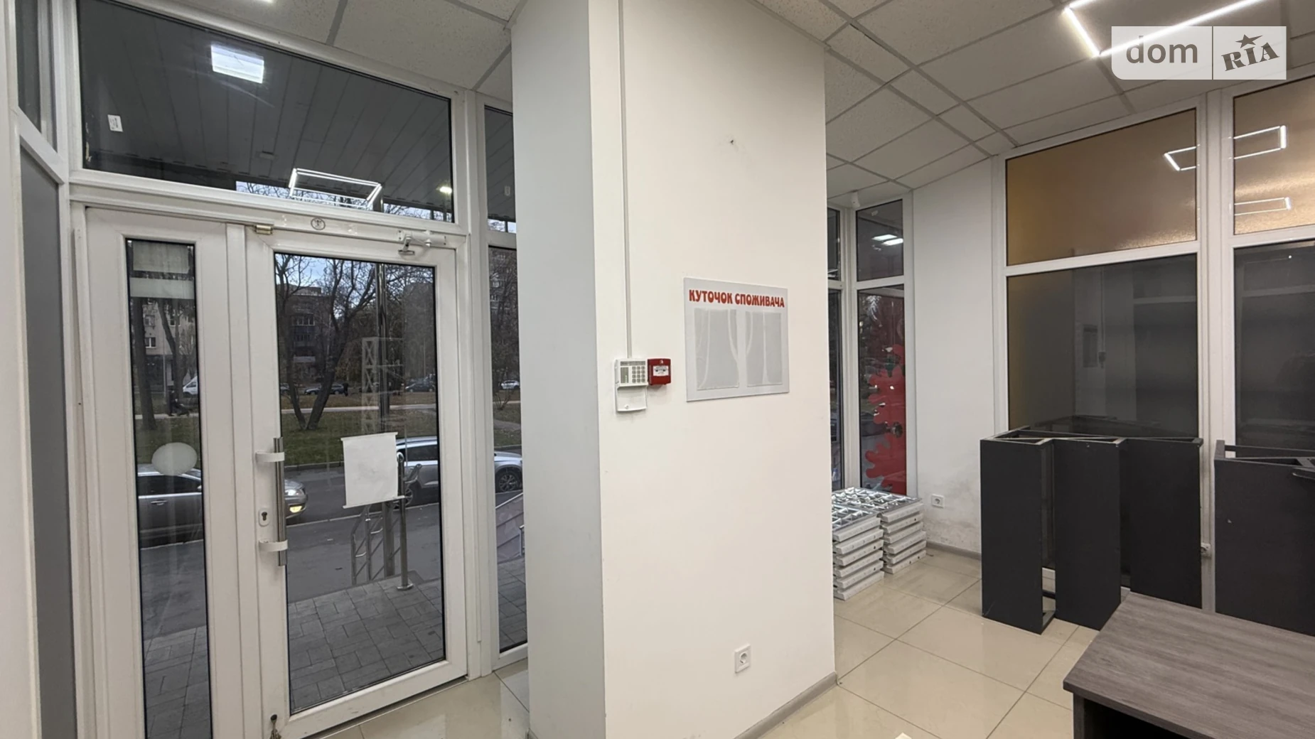 Сдается в аренду помещения свободного назначения 40 кв. м в 5-этажном здании, цена: 38000 грн - фото 2