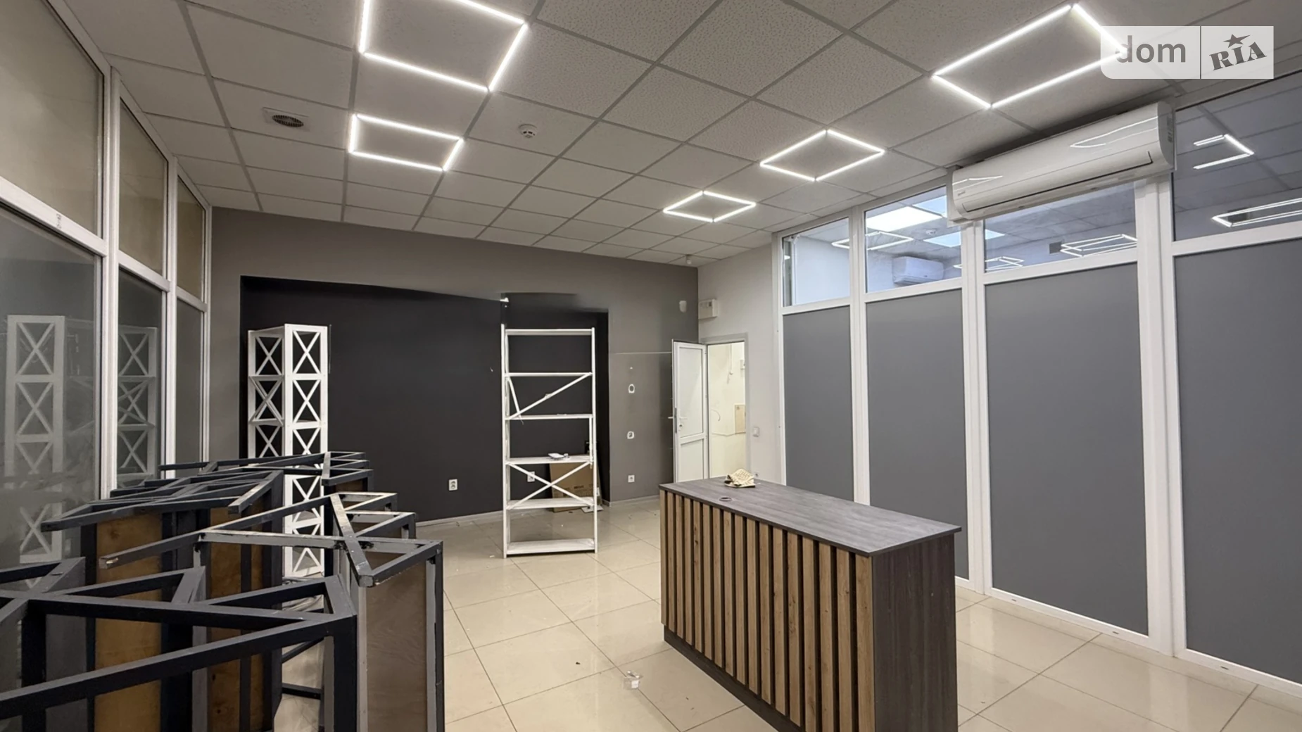 Сдается в аренду помещения свободного назначения 40 кв. м в 5-этажном здании, цена: 38000 грн - фото 5