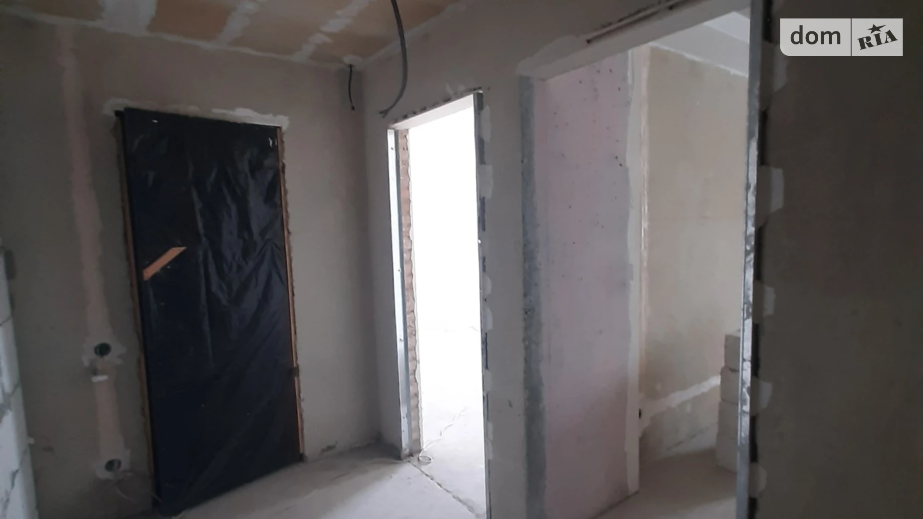 Продается 1-комнатная квартира 47.6 кв. м в Львове, ул. Антонича, 7 - фото 3