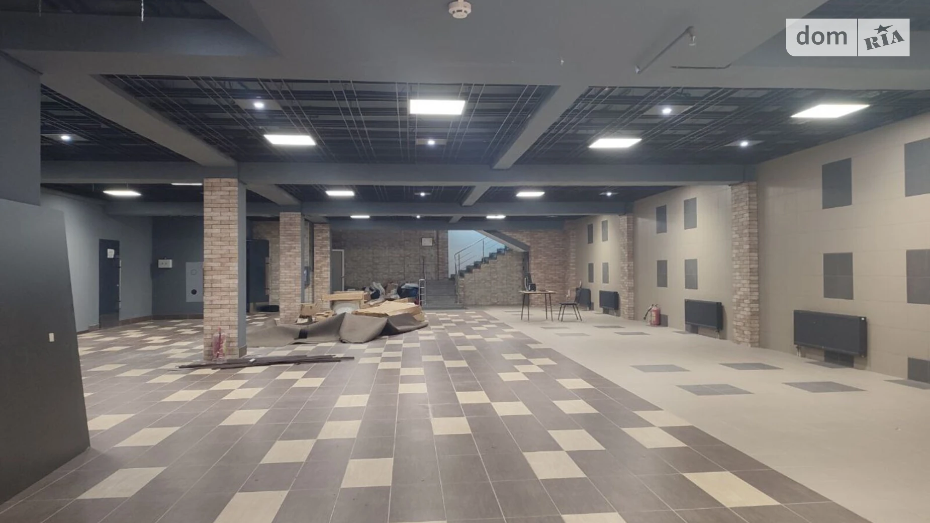 Здається в оренду об'єкт сфери послуг 540.3 кв. м в 5-поверховій будівлі, цена: 54030 грн - фото 4