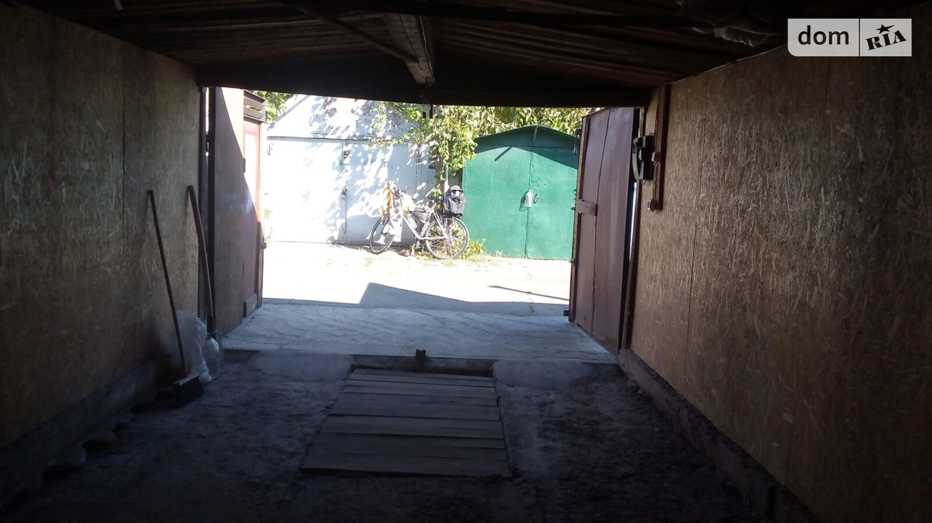 Здається в оренду місце в гаражному кооперативі під легкове авто на 18 кв. м, цена: 2100 грн - фото 4