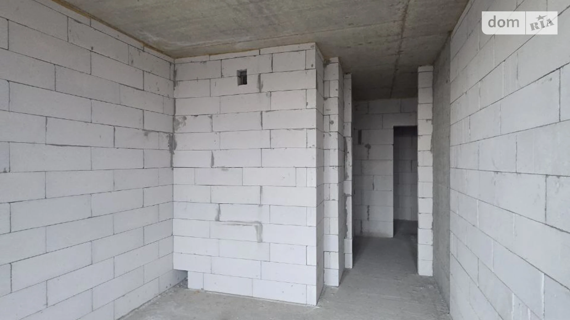 Продается 1-комнатная квартира 39 кв. м в Ивано-Франковске, ул. Хриплинская, 9 - фото 4