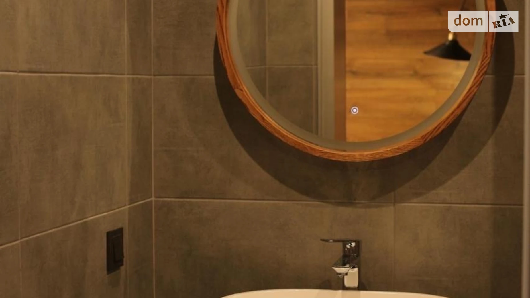 Продается помещения свободного назначения 51.8 кв. м в 5-этажном здании, цена: 95000 $ - фото 2