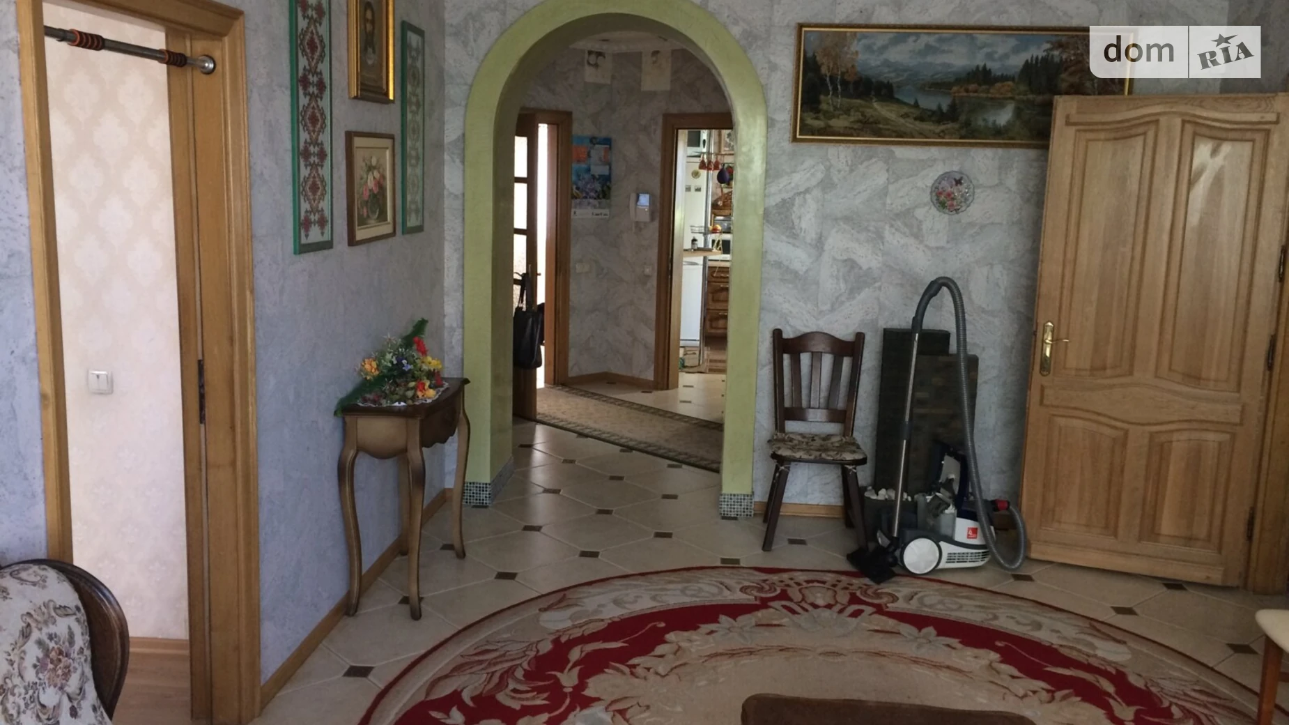 Продается дом на 2 этажа 394 кв. м с бассейном, цена: 330000 $ - фото 3