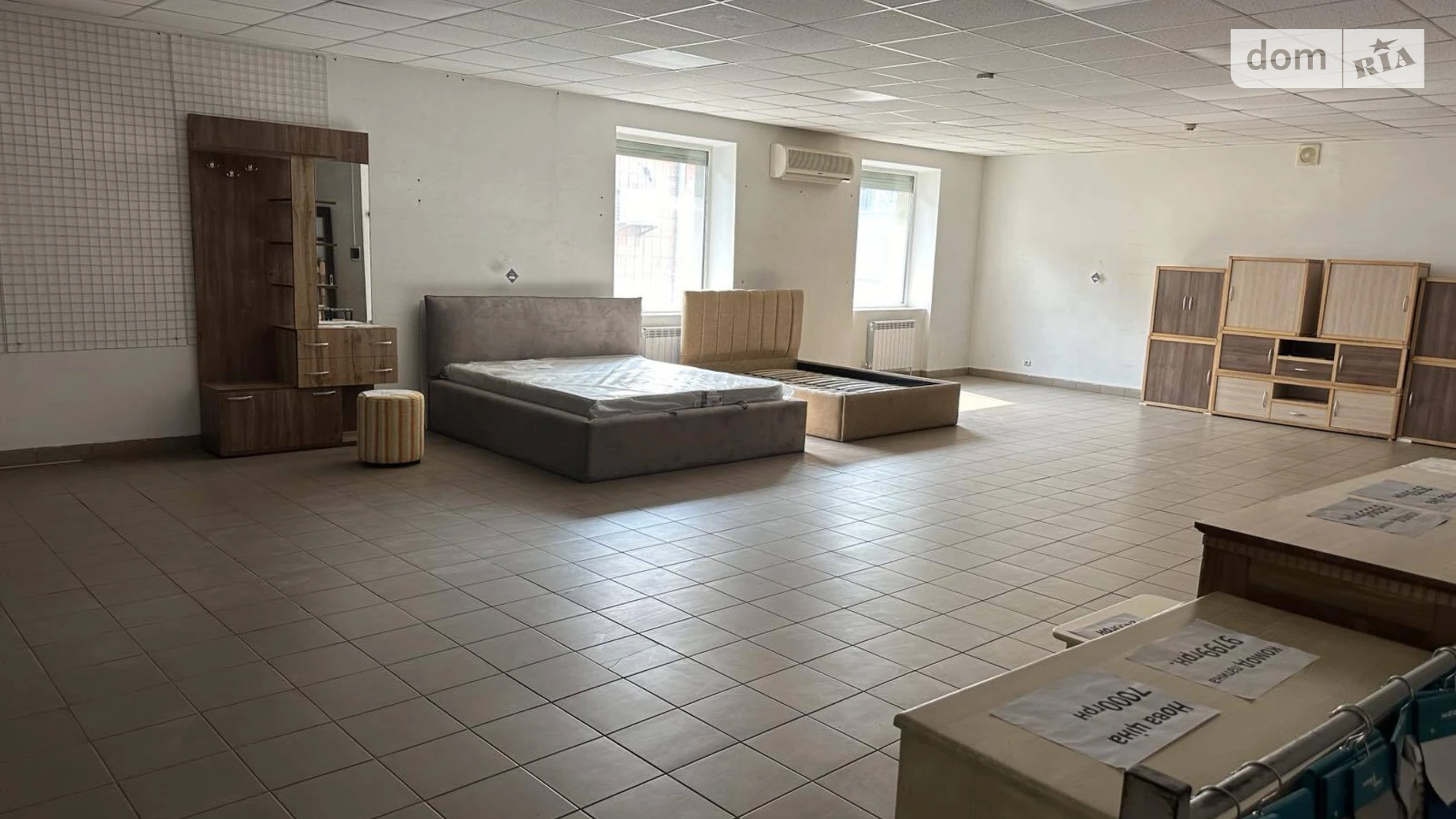 Продается помещения свободного назначения 700 кв. м в 3-этажном здании, цена: 399990 $ - фото 3