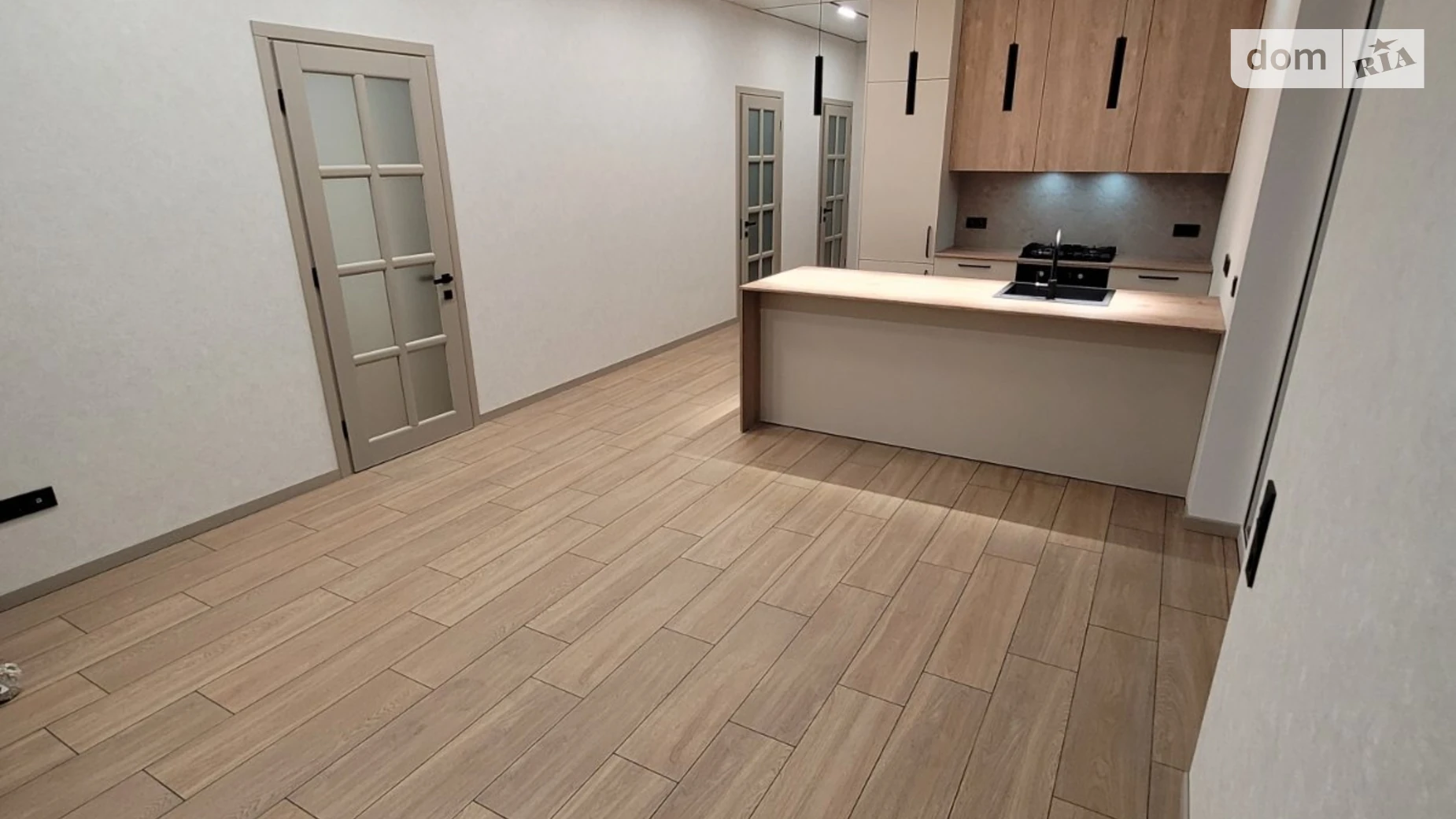 Продается одноэтажный дом 105 кв. м с камином, цена: 200000 $ - фото 3