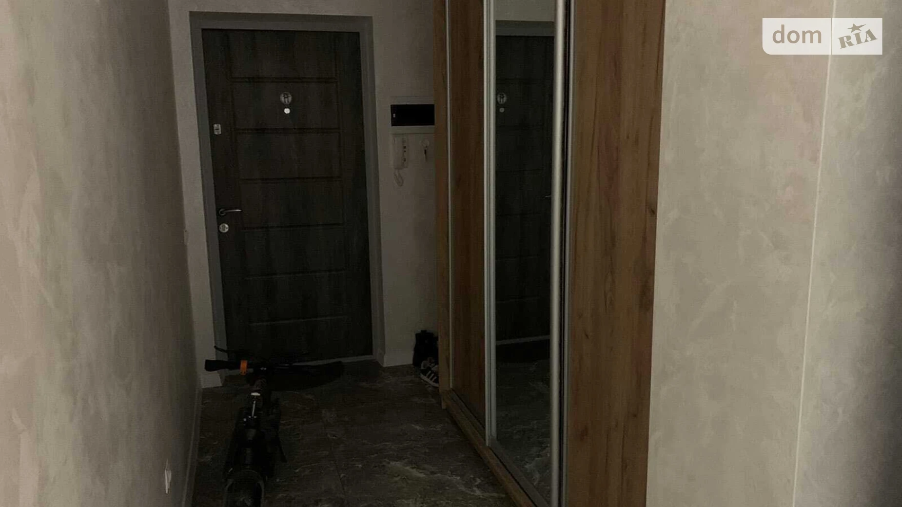 1-комнатная квартира 42 кв. м в Тернополе, ул. Белогорская - фото 4