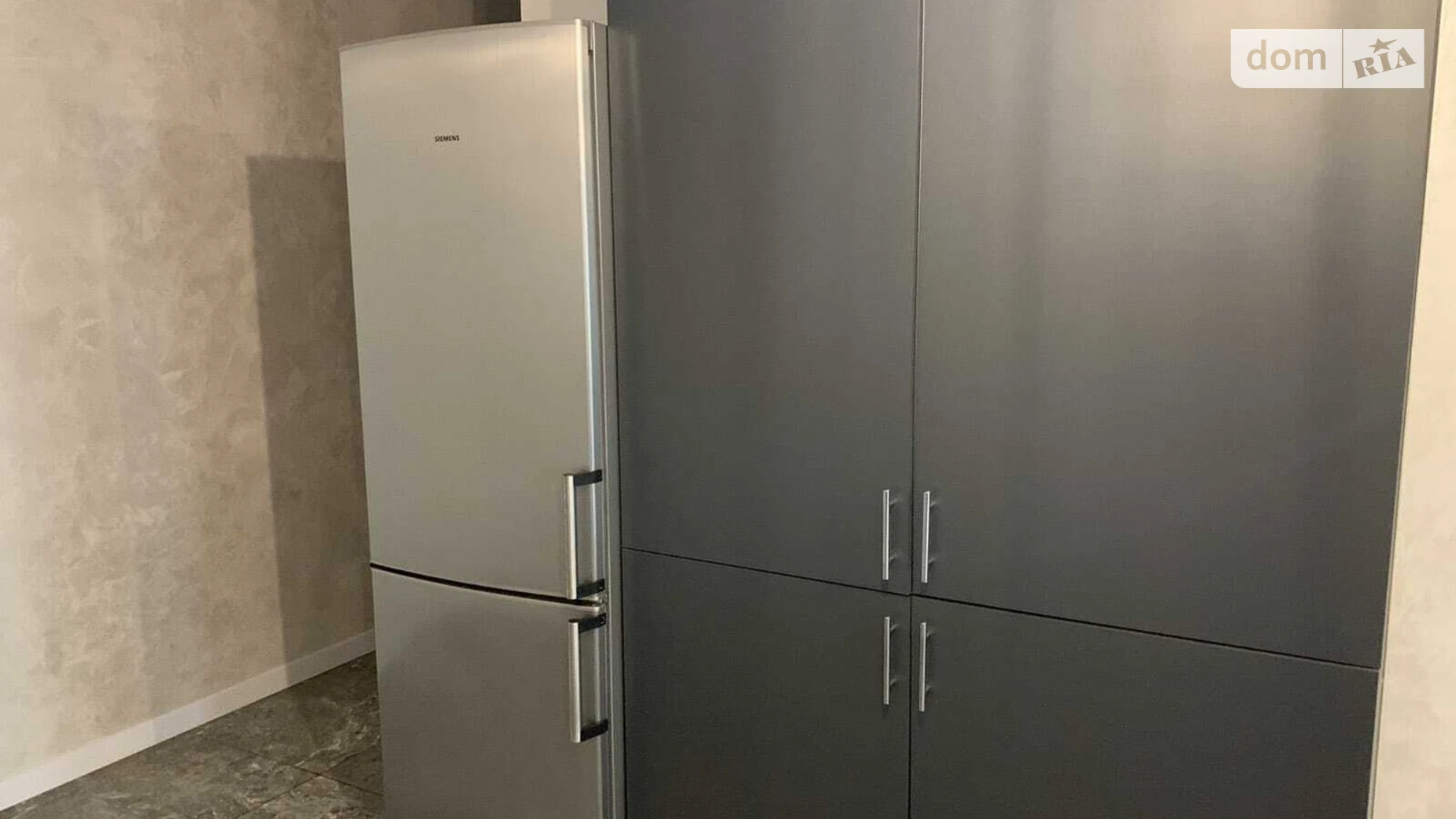 1-комнатная квартира 42 кв. м в Тернополе, ул. Белогорская - фото 5