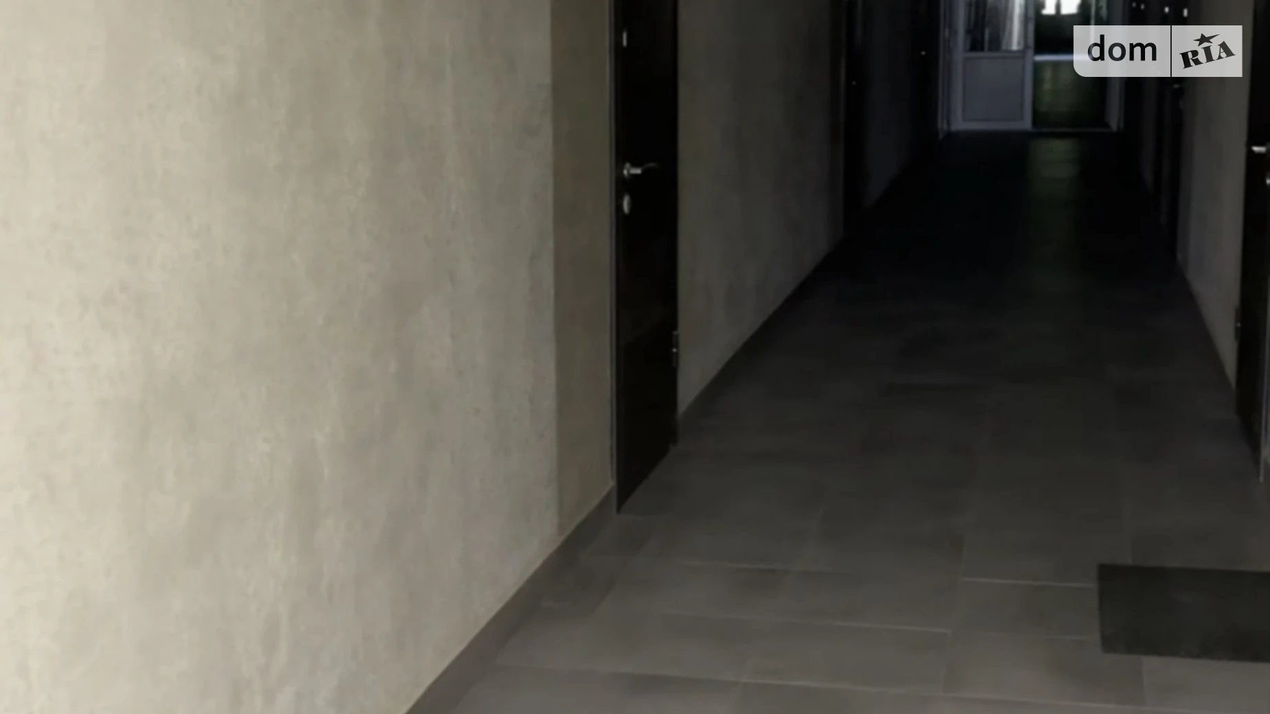 Продается 1-комнатная квартира 37.3 кв. м в Ужгороде, ул. Сергея Мартина(Парижской Коммуны), 4 - фото 3