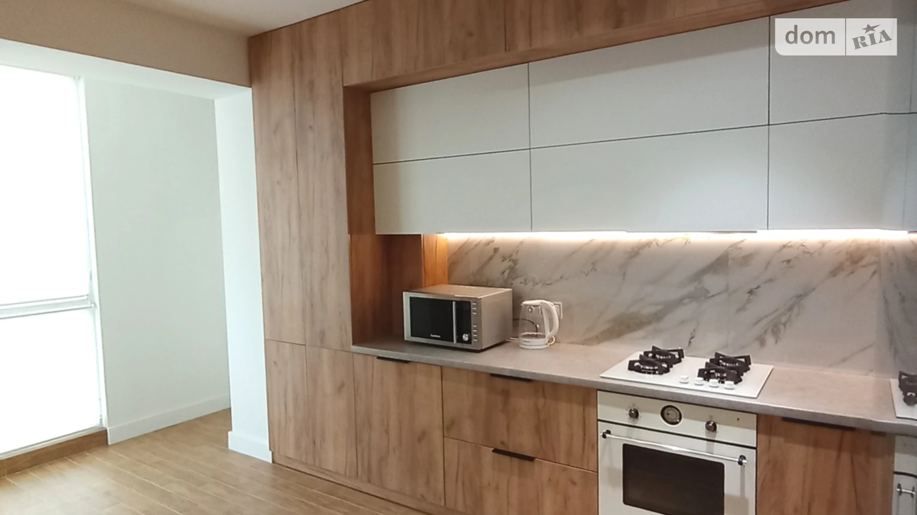 Сдается в аренду 1-комнатная квартира 43 кв. м в Ровно, ул. Анатолия Лабунского, 14 - фото 2